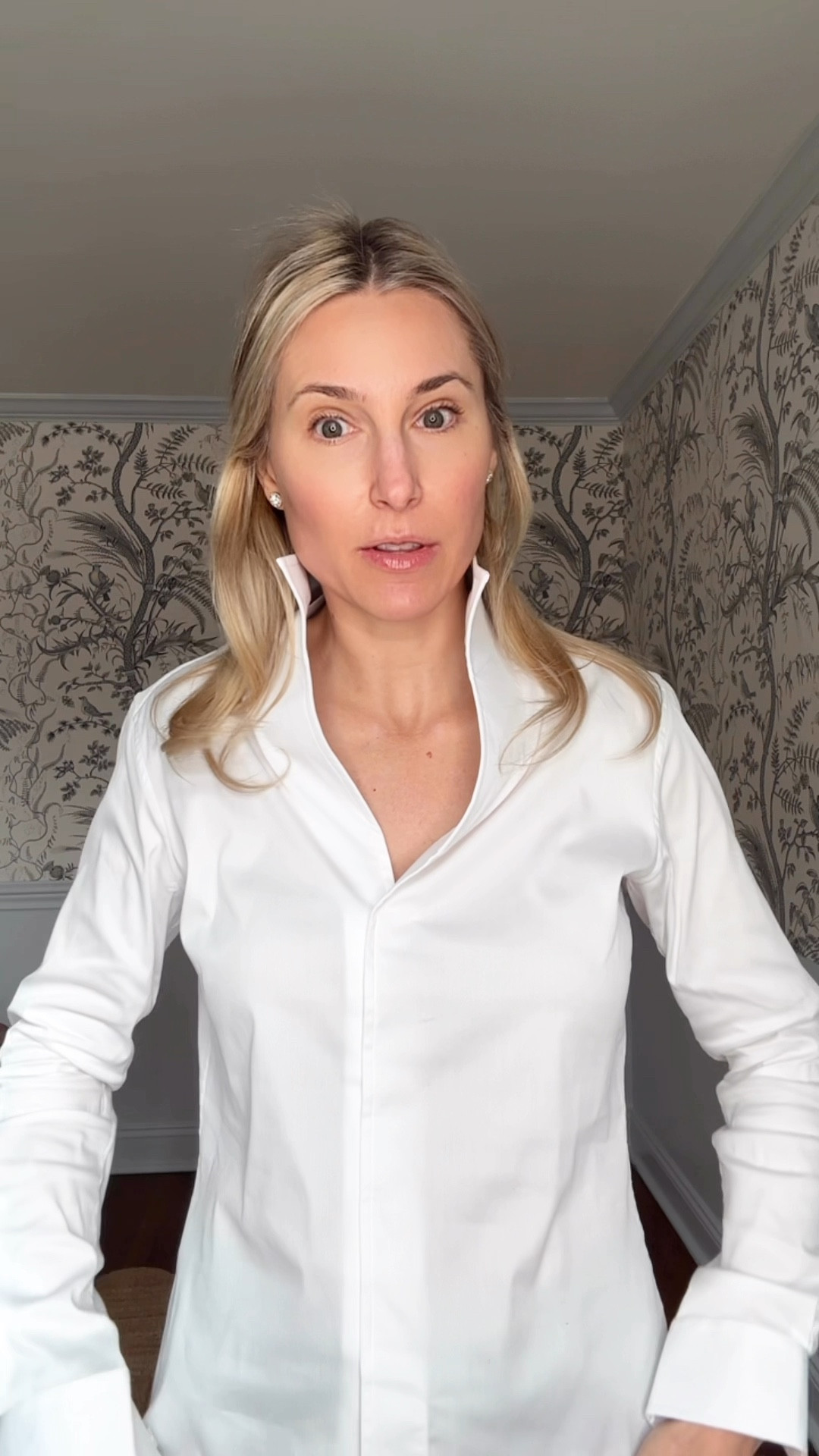 Today’s stepped up outfit to stop by my son’s school and run a million errands before pick-up. But most importantly, I found the perfect white button-up shirt. I get asked for recommendations all the time and even though a button-up and jeans is one of my favorite easy outfit ideas, I rarely wear them because I find it hard to find one that’s not too slouchy, not too stiff and has a good collar that stays up so I don’t need to futz with it all day. But I recently discovered this @sarahalexandra button-up shirt from a friend and it’s so good. Perfect stretch but holds its shape, great collar and looks great out or tucked in. I love it with jeans but would also make a great work shirt. They have a few different styles so I’ll link this one and my other faves. 




#sarahalexandrapartner


#LTKStyleTip #LTKSeasonal #LTKWorkwear