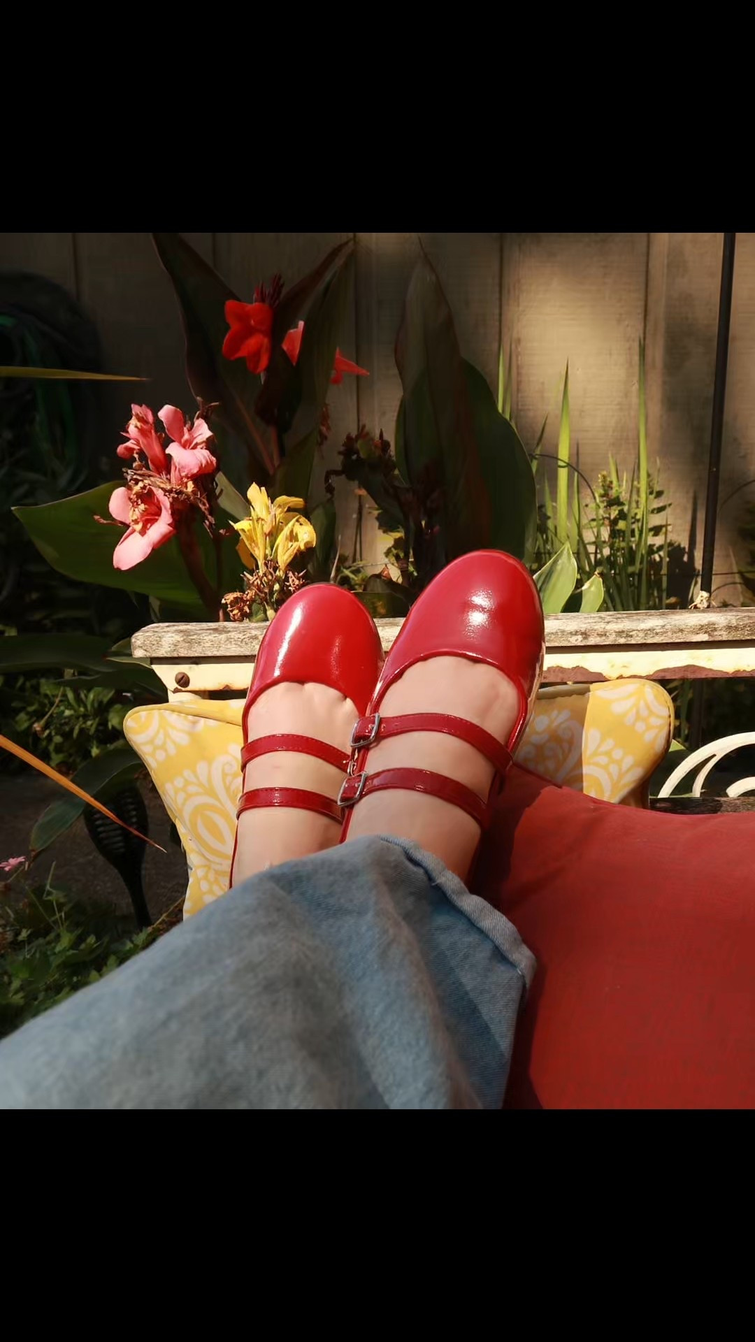 I love all of these red accessories available at @Walmart right now! I grabbed these fax patent leather Mary Janes for under $20! Pair them with a red bag or some red glasses and it is such a fun way to add a pop of color to your outfit (works great with some jeans and a henley top, or dress it up with this tie front cardigan). So much style for so little money!

#WalmartPartner #WalmartFashion

#LTKOver40 #LTKStyleTip #LTKFindsUnder50