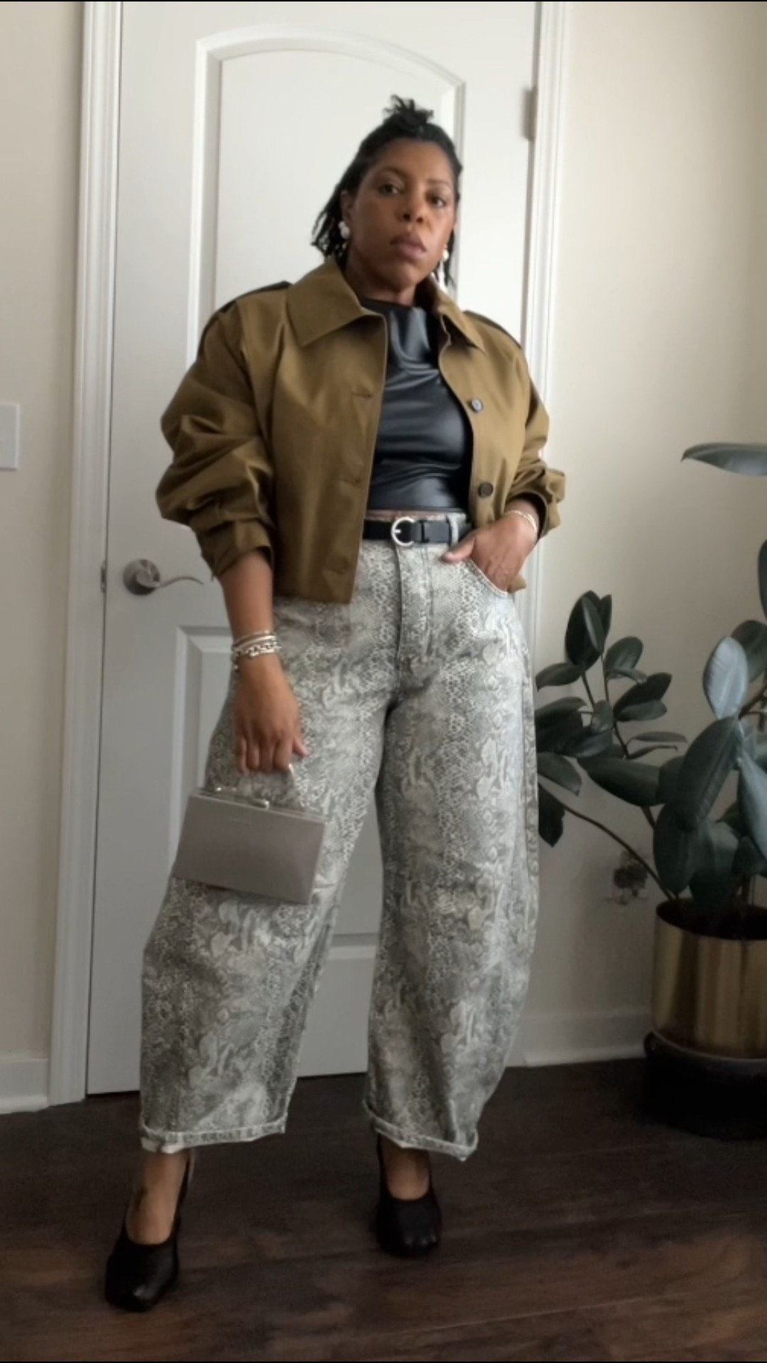 #FallFashion

#LTKMidsize #LTKSeasonal #LTKStyleTip