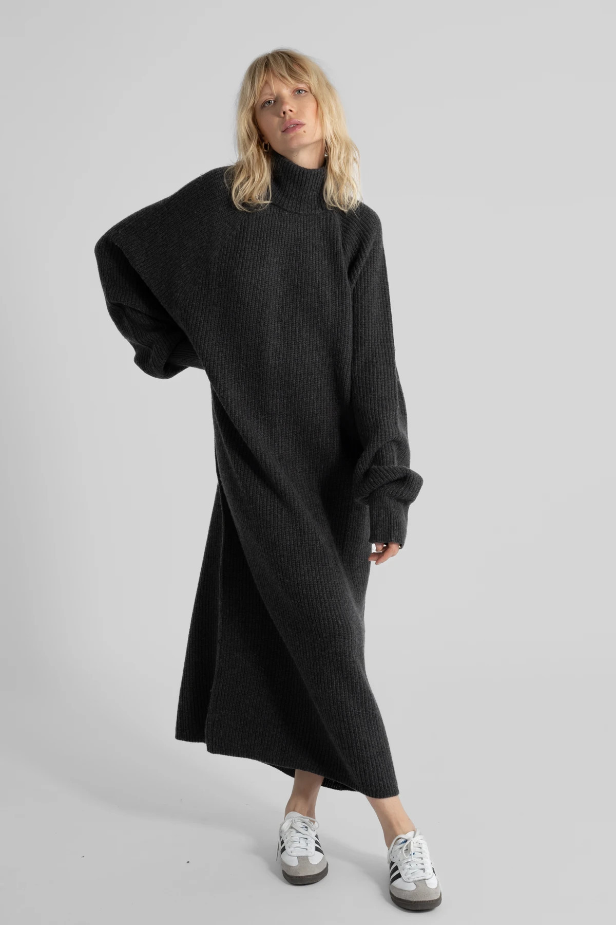 DALIA Dress Anthracite | black palms