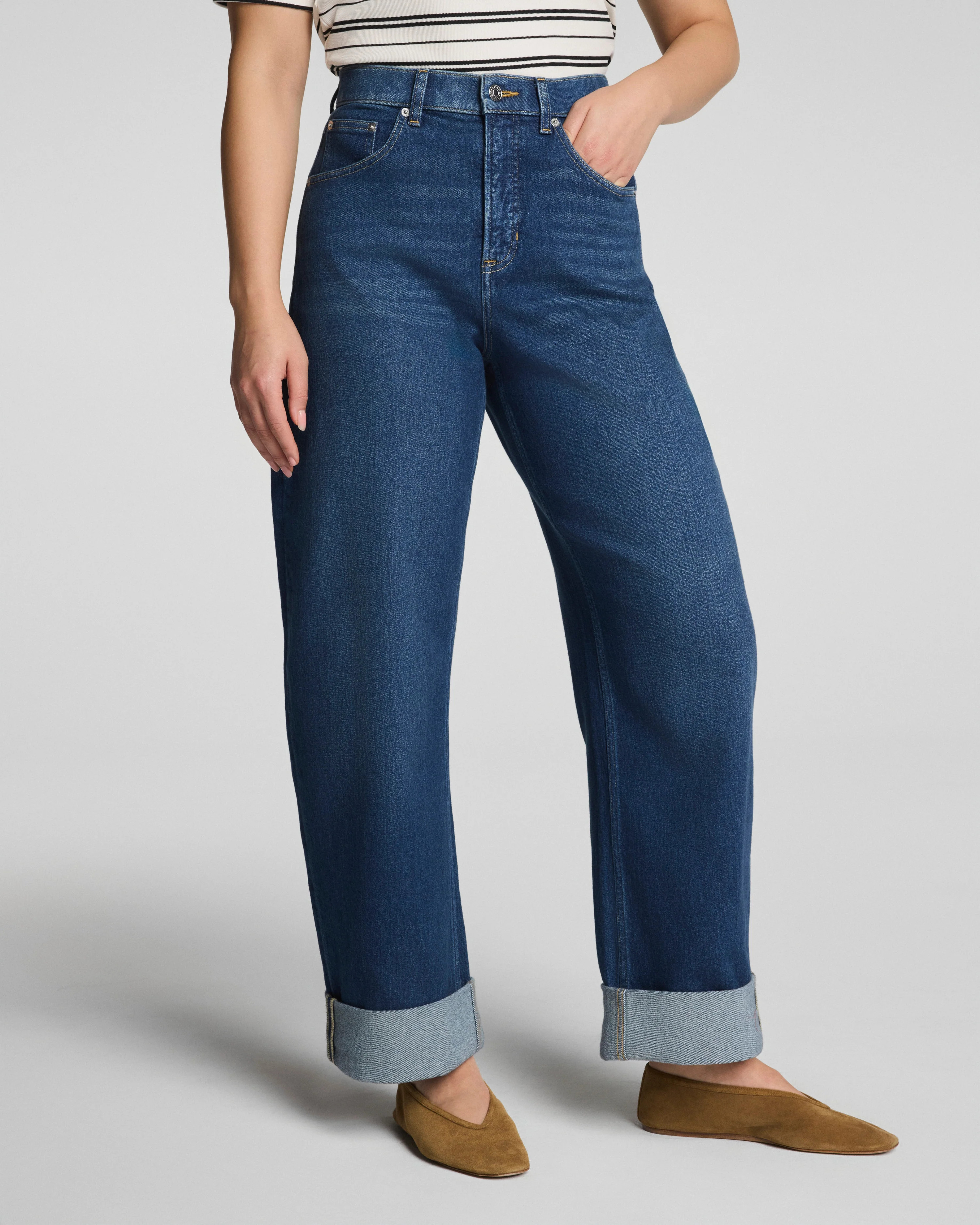 Cuffed Horseshoe Jeans | Spanx