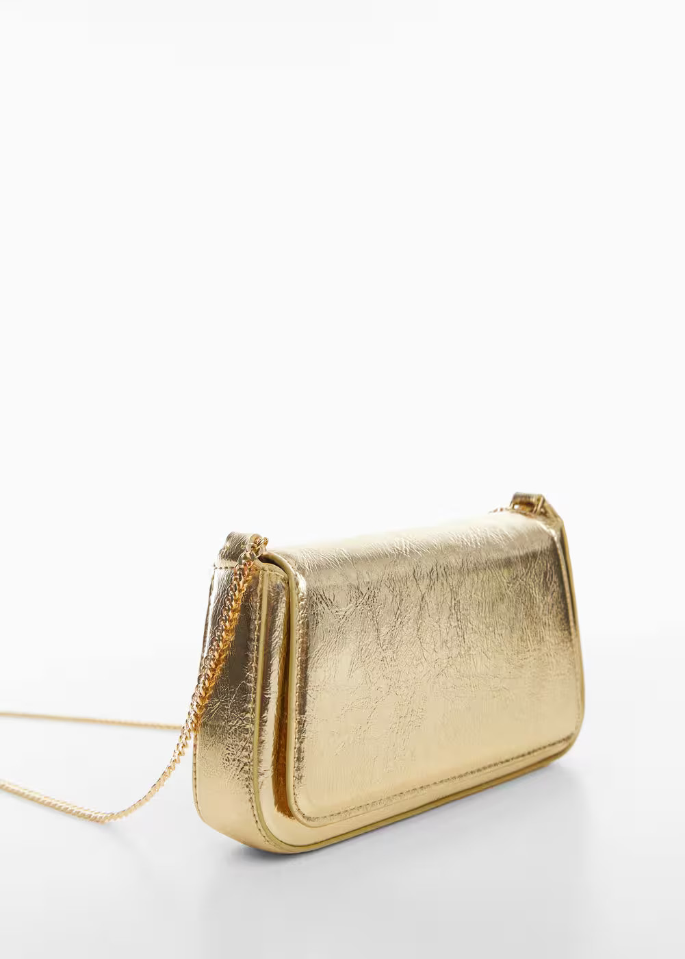 Patent leather effect chain bag -  Women | Mango USA | MANGO (US)