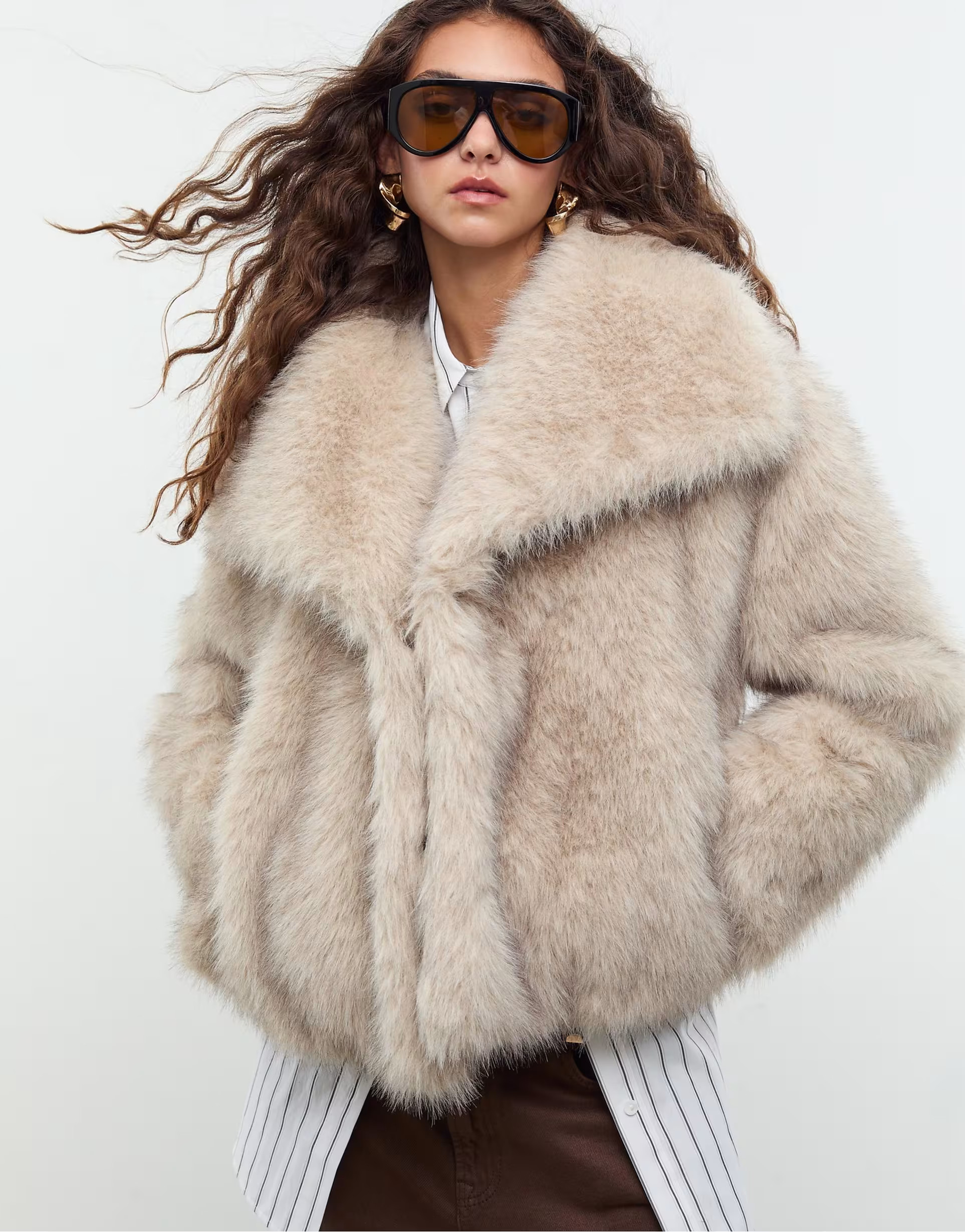 Stradivarius Cropped faux fur jacket in stone | ASOS (Global)
