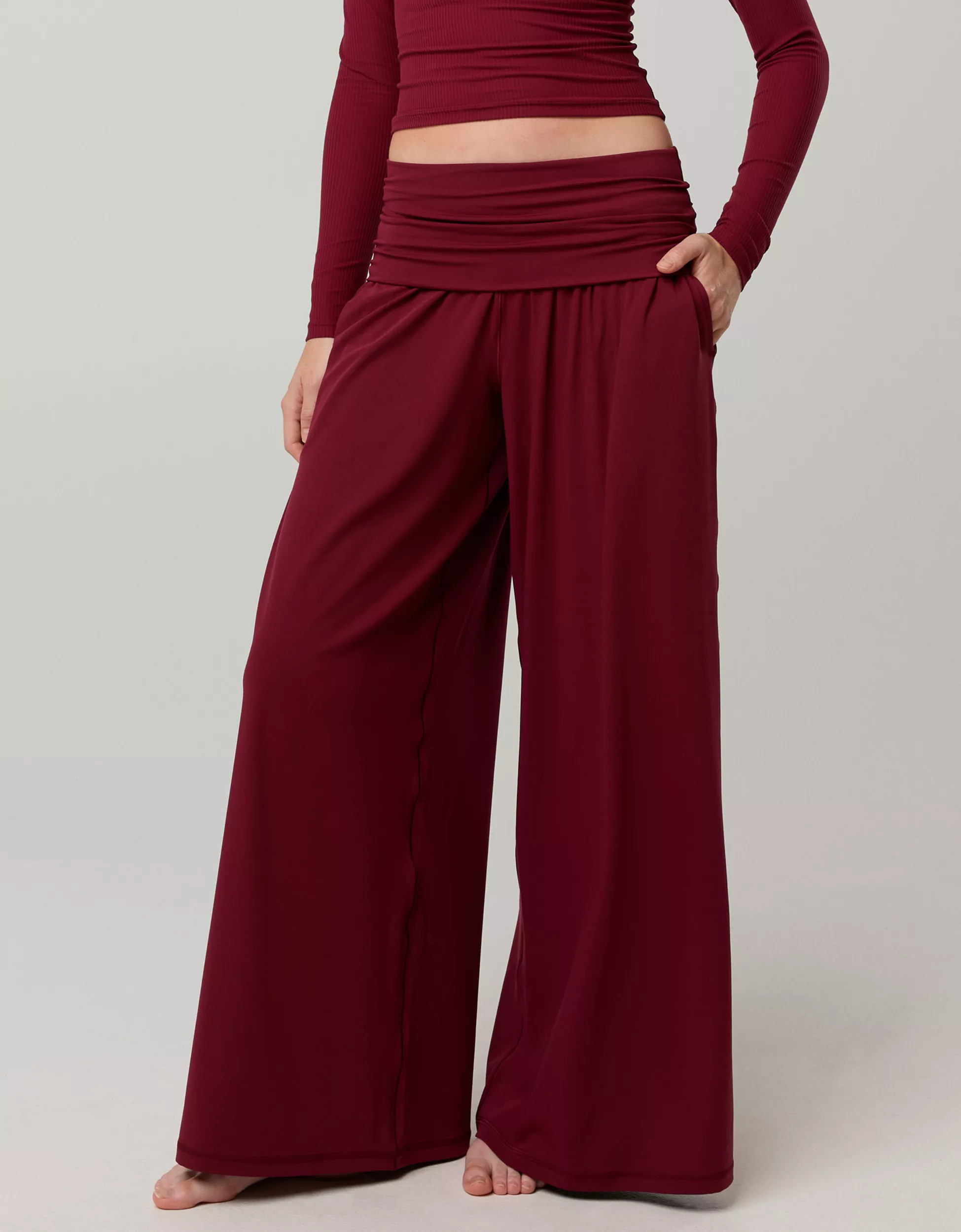 OFFLINE By Aerie Real Me Foldover Super Wide Leg Pant | American Eagle Outfitters (US & CA)