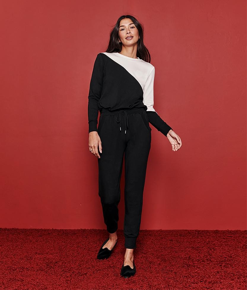 The Softest French Terry Jogger 
            | 
              
              $80 | SummerSalt