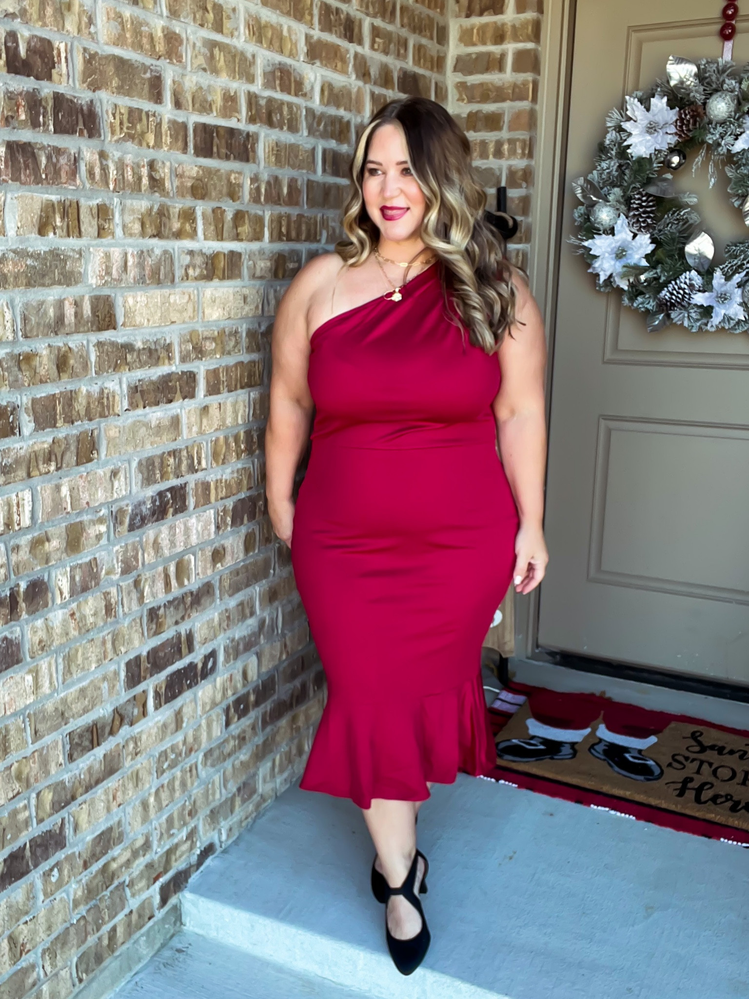 Dress size xxl (would prefer an xl) 
Shoes tts (wide width) 

#LTKcurves #LTKHoliday #LTKGiftGuide