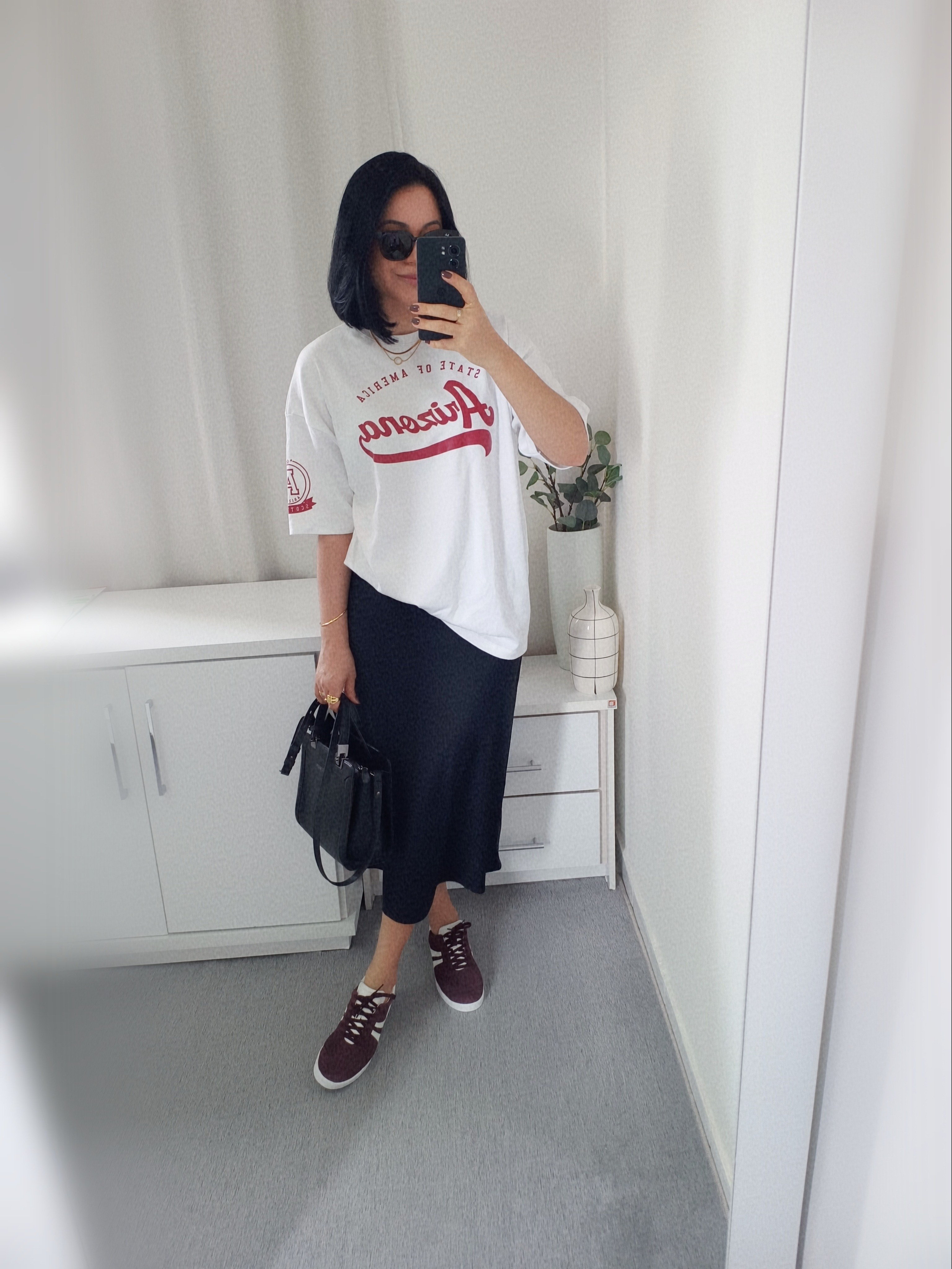 Amando usar saia de cetim 🤍 

#LTKbrasil #LTKsale #LTKpartywear
