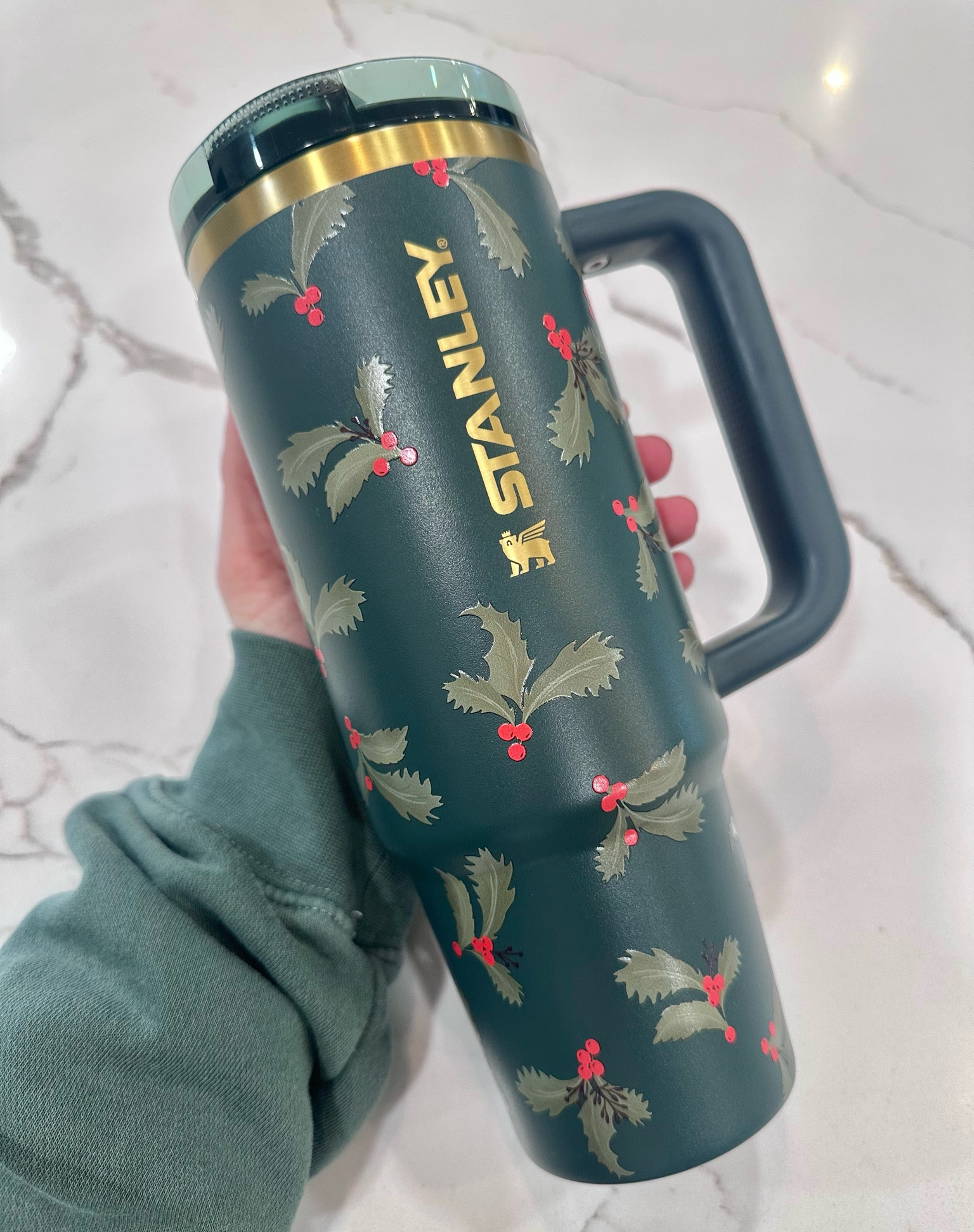 Christmas Stanley🎄❤️

#LTKSeasonal #LTKstyletip #LTKfindsunder50