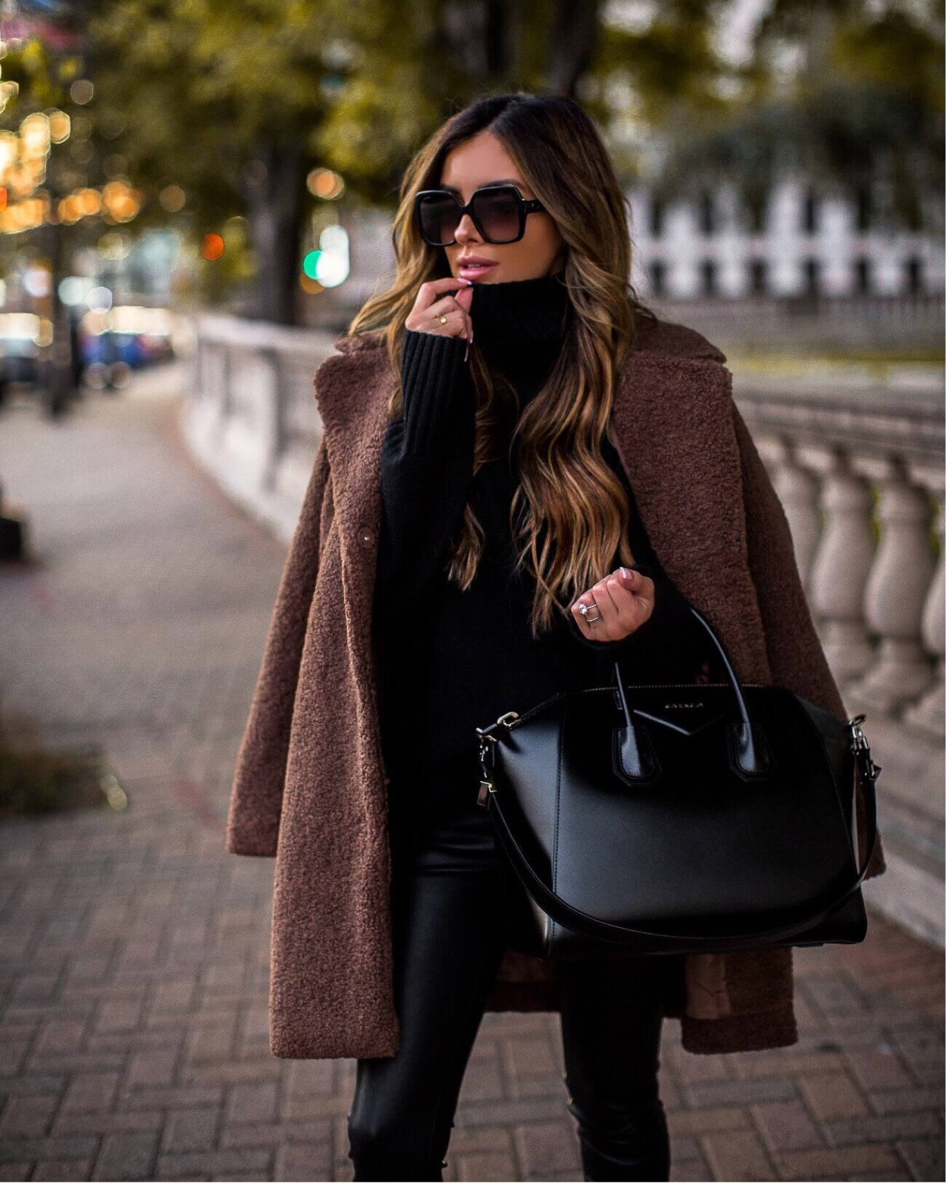 Fall outfit ideas
Chocolate brown teddy bear jacket
Snakeskin booties 



#LTKStyleTip #LTKSeasonal #LTKFindsUnder100