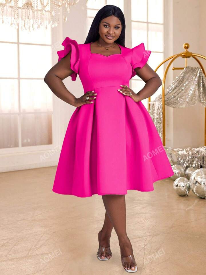 Plus Size Women's Sweetheart Collar Cap Sleeve Ruched Swing Birthday Party Dress | SHEIN