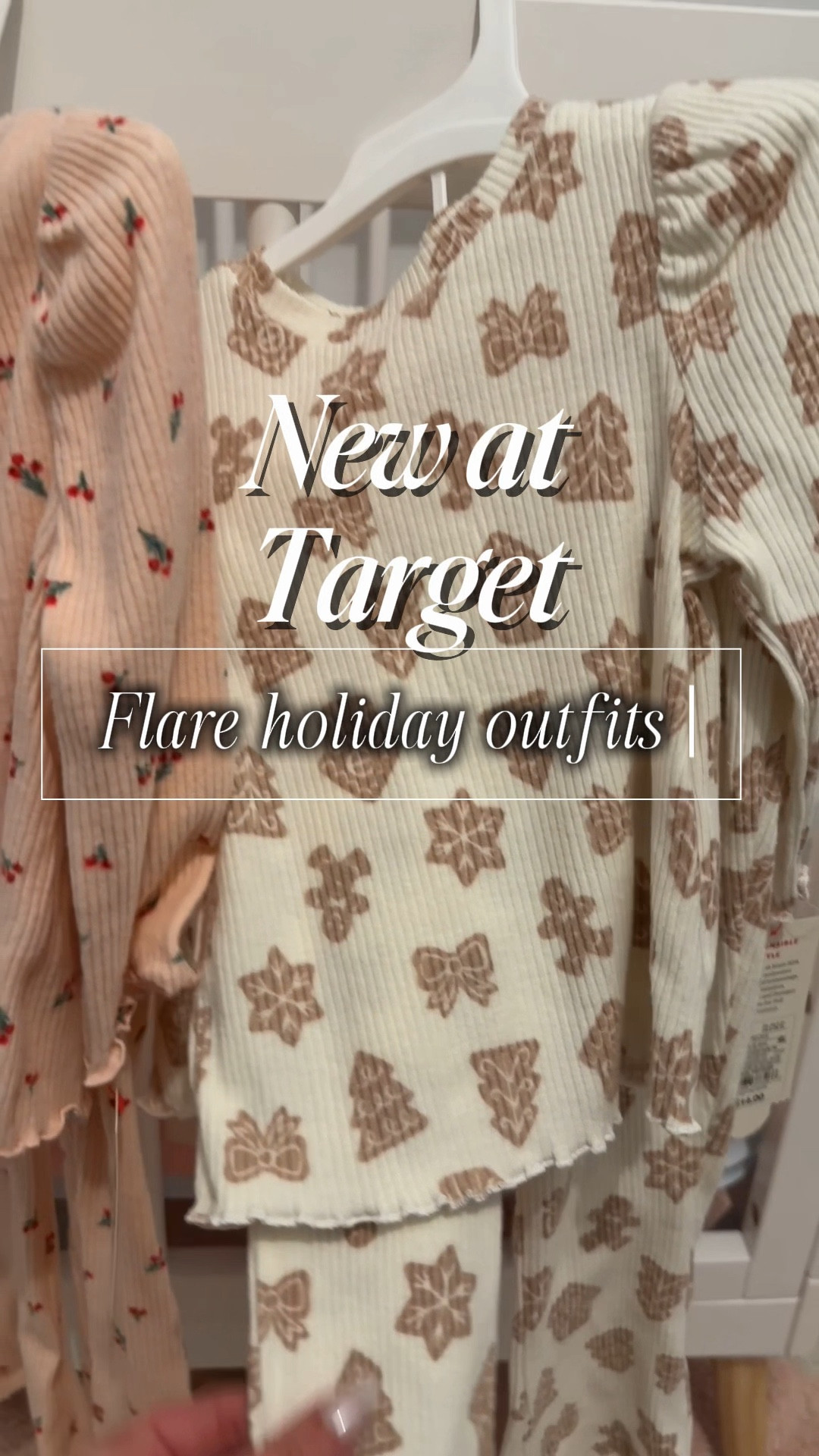 Flared holiday leggings outfits from target! ❤️

Flared leggings 
Holiday outfits for kids 
Gingerbread theme 

#LTKBaby #LTKHoliday #LTKKids