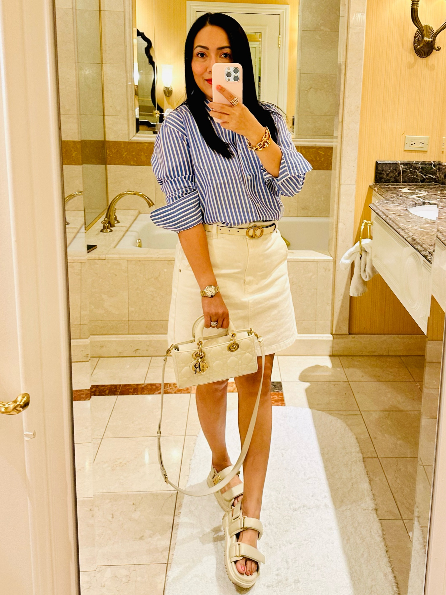 Love this denim skirt from #mango #mangocommunity #ootd #fashion #sale

#LTKstyletip #LTKxNSale #LTKsalealert