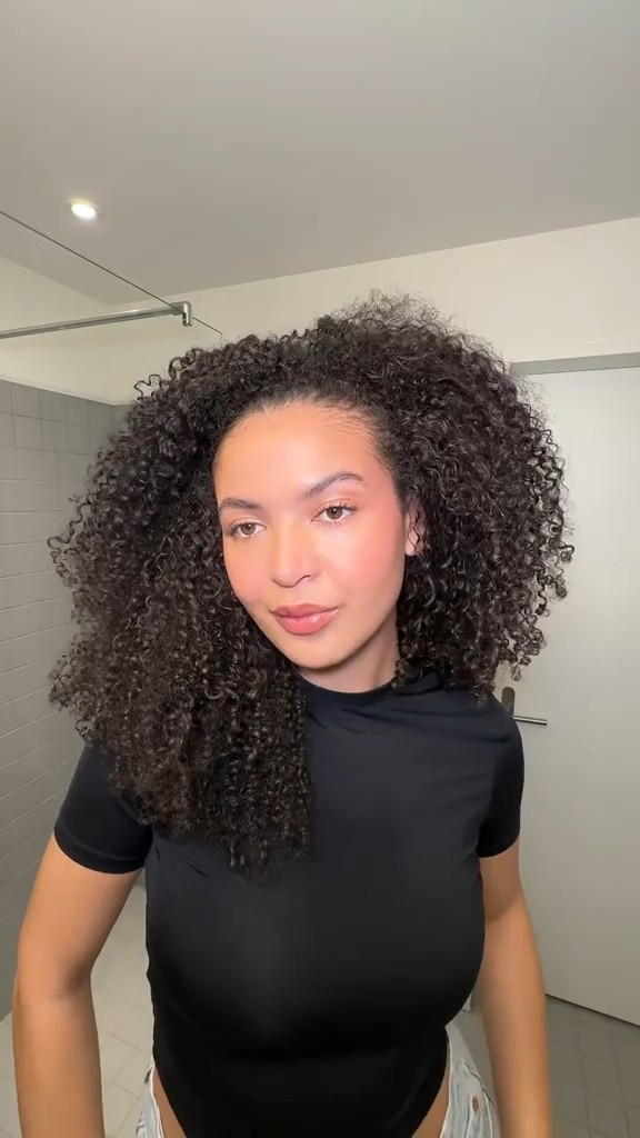 fresh & glowy spring makeup look 

#LTKBeauty