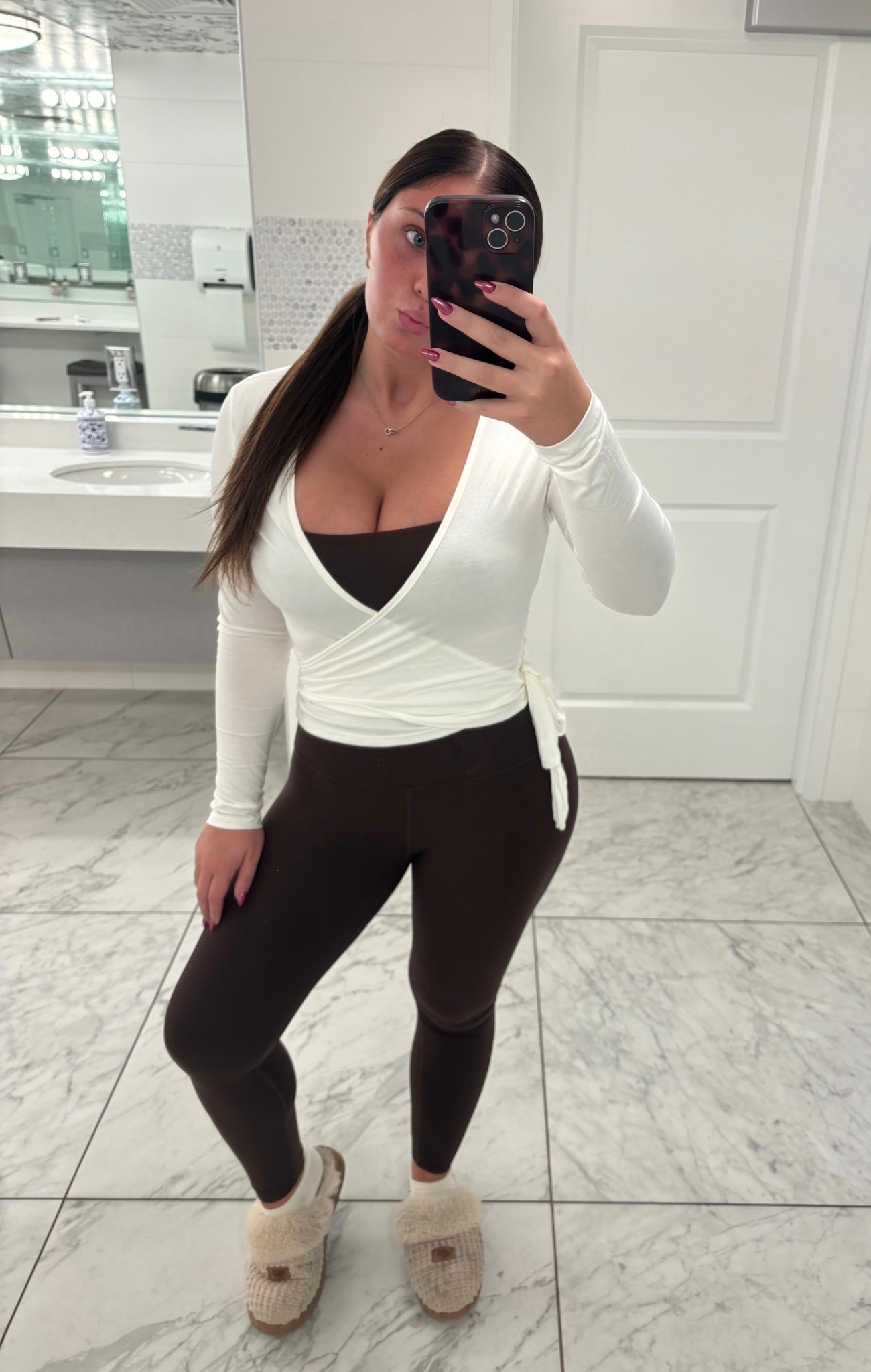 OOTD for my barre class!🤍🧘🏼‍♀️

#LTKdayinmylife #LTKfitnessgoals #LTKootd