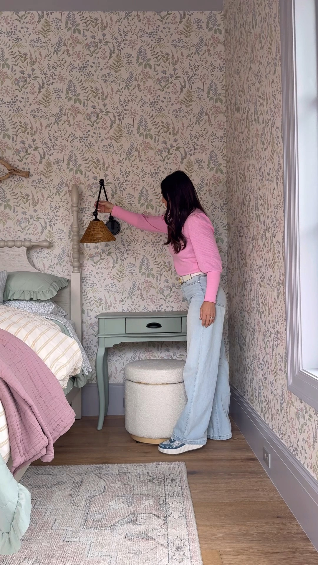 Girly bedroom makeover for my tween. 
Affordable Bedding layers
4 post bed solid wood
Nightstand
Side sconces 
Dresser
Ottoman


#LTKSaleAlert #LTKHome