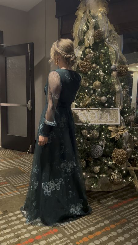 The most beautiful dark green dress for a winter wedding or holiday party 

#LTKSeasonal #LTKwedding #LTKHoliday