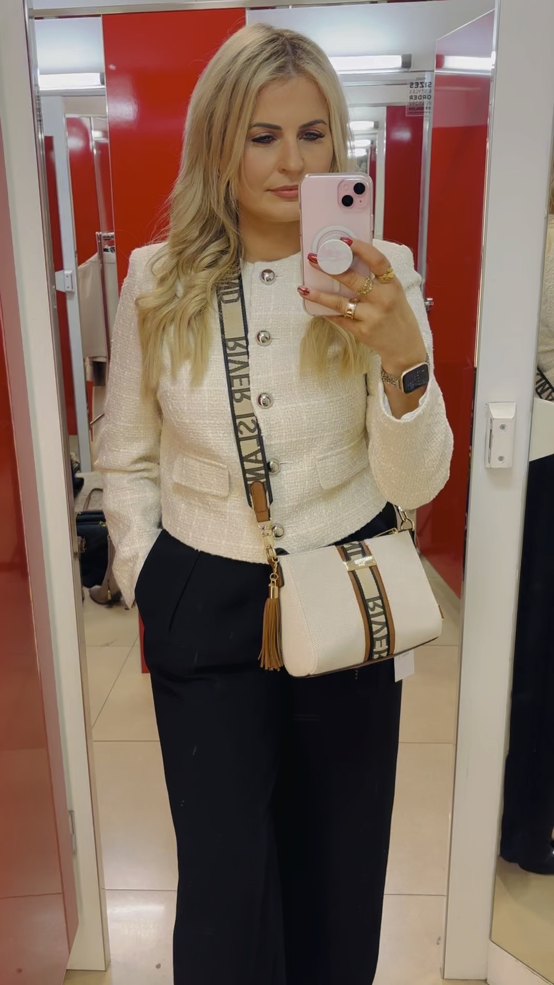 Wardrobe Staple‼️  We all need a good pair of black trousers in our wardrobe… Here’s how I styled mine ❣️ 


#seasonal #over40 #salealert #jackets #mumstyle #highrisetrousers #90sstyle #chic #chanelvibes #styleblogger #howtowear #blacktrousers #casualstyle

•how to wear • styling tips • black trousers • capsule wardrobe •wardrobe essentials •high rise trousers • 90’s style •shoulder pads • how to style • outfit inspo • accessories • bags • shopping style •mum style help • style tip •essentials 

#LTKfindsunder100 #LTKstyletip #LTKeurope