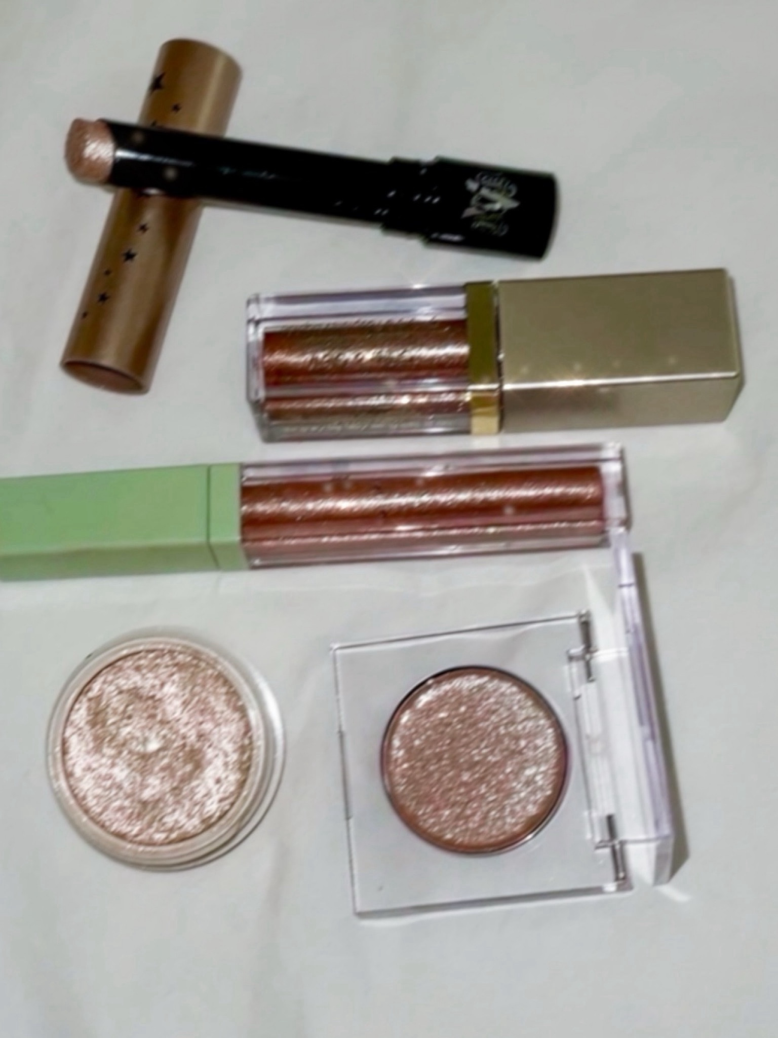 The best NYE makeup, glitter, shimmer, eyeshadow, beauty, makeup, must have, 

#LTKSeasonal #LTKbeauty #LTKHoliday