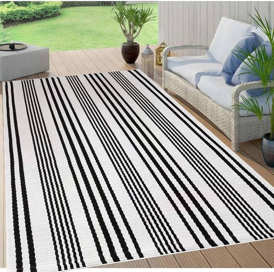 BUAGETUP Black and White Outdoor Patio Rug,5x8ft Striped Outdoor Rug Machine Washable Hand Woven ... | Amazon (US)