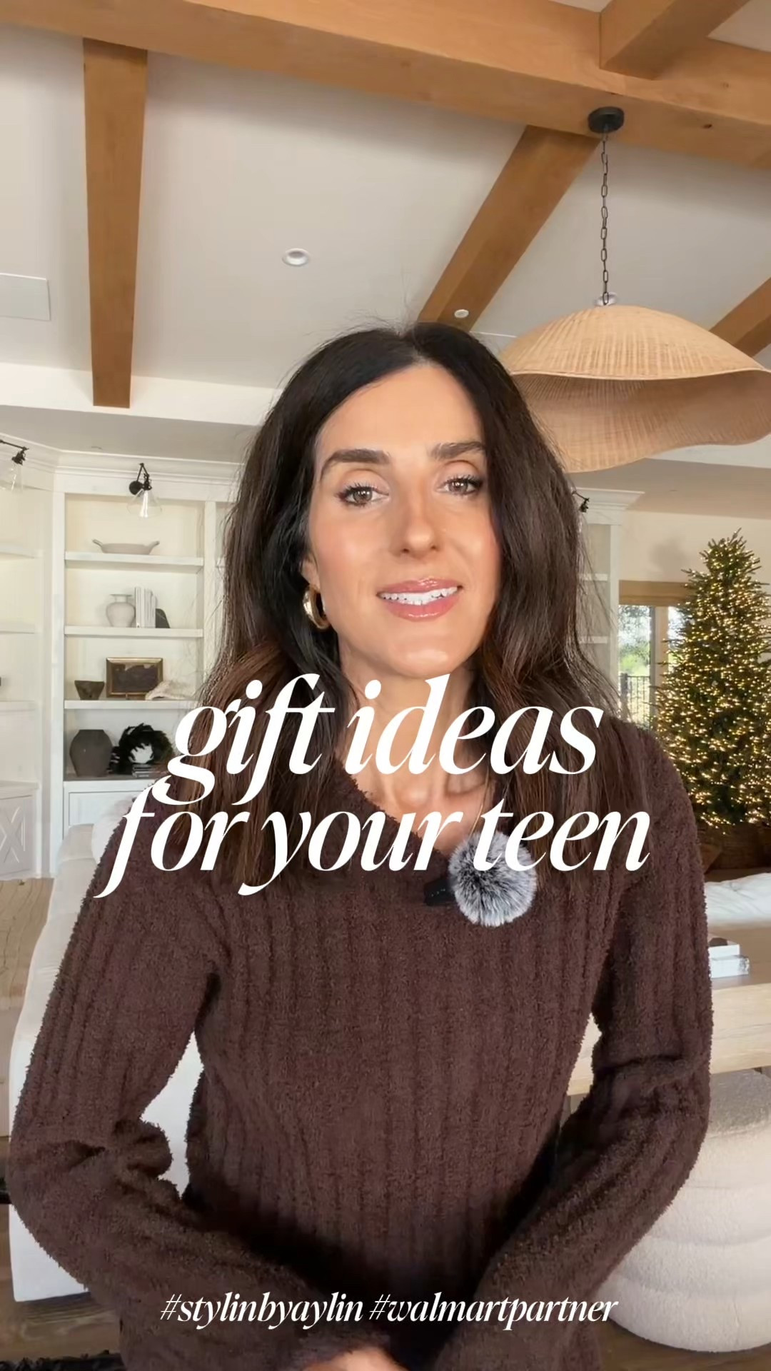 This video is for anyone who is struggling on what to get their teens for the holidays. Today I’m partnering with Walmart to share what I got my daughter and some teens on my list ❤️🙌🏼@WalmartStyle #WalmartStyle #WalmartPartner #stylinbyaylin 

#LTKGiftGuide #LTKHoliday #LTKFindsUnder50