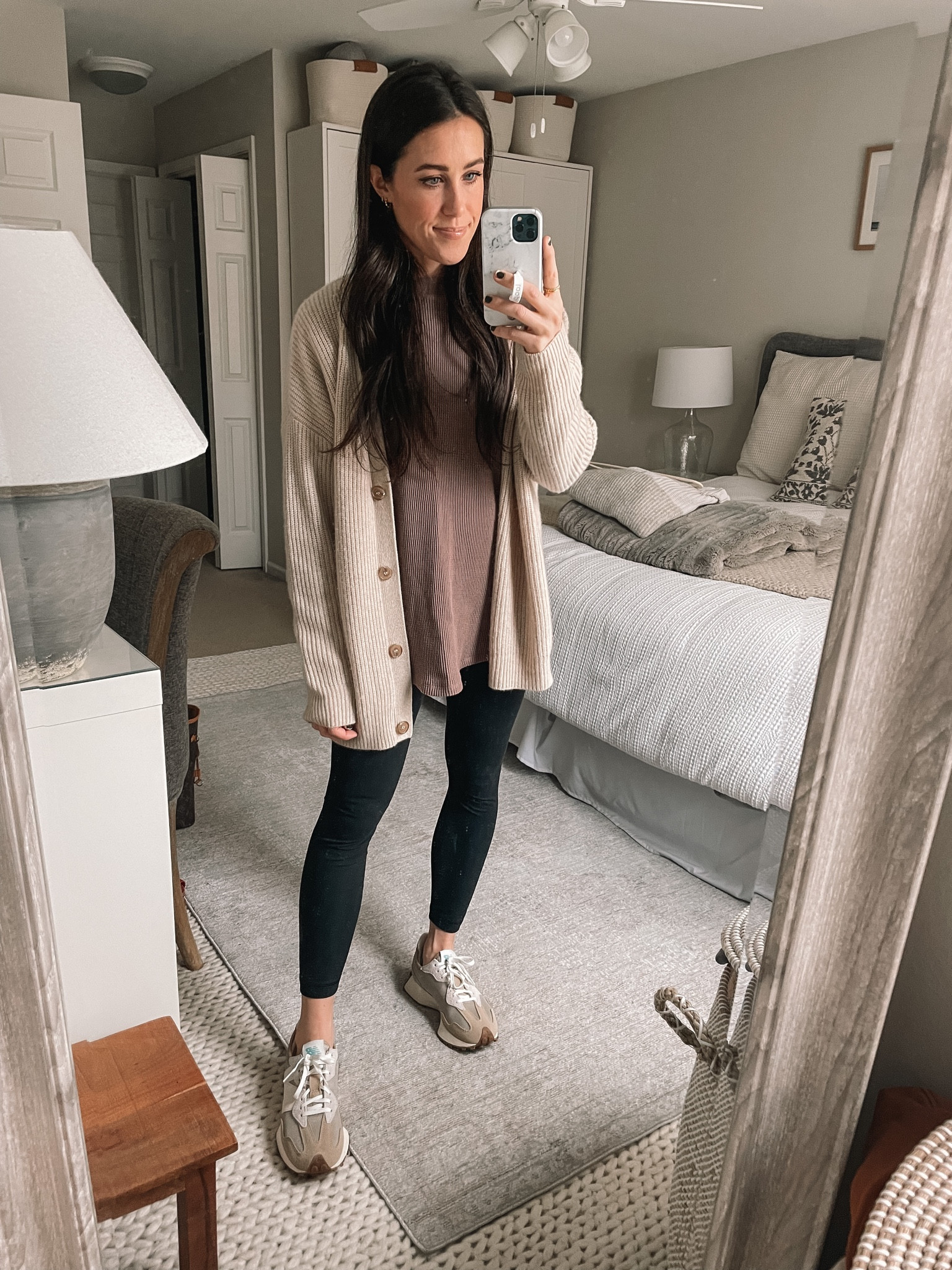 1.3.23
Jenni Kayne Cardigan, AF Waffle Tee, Amazon Leggings, New Balance Sneakers 

#LTKSeasonal #LTKstyletip #LTKunder100