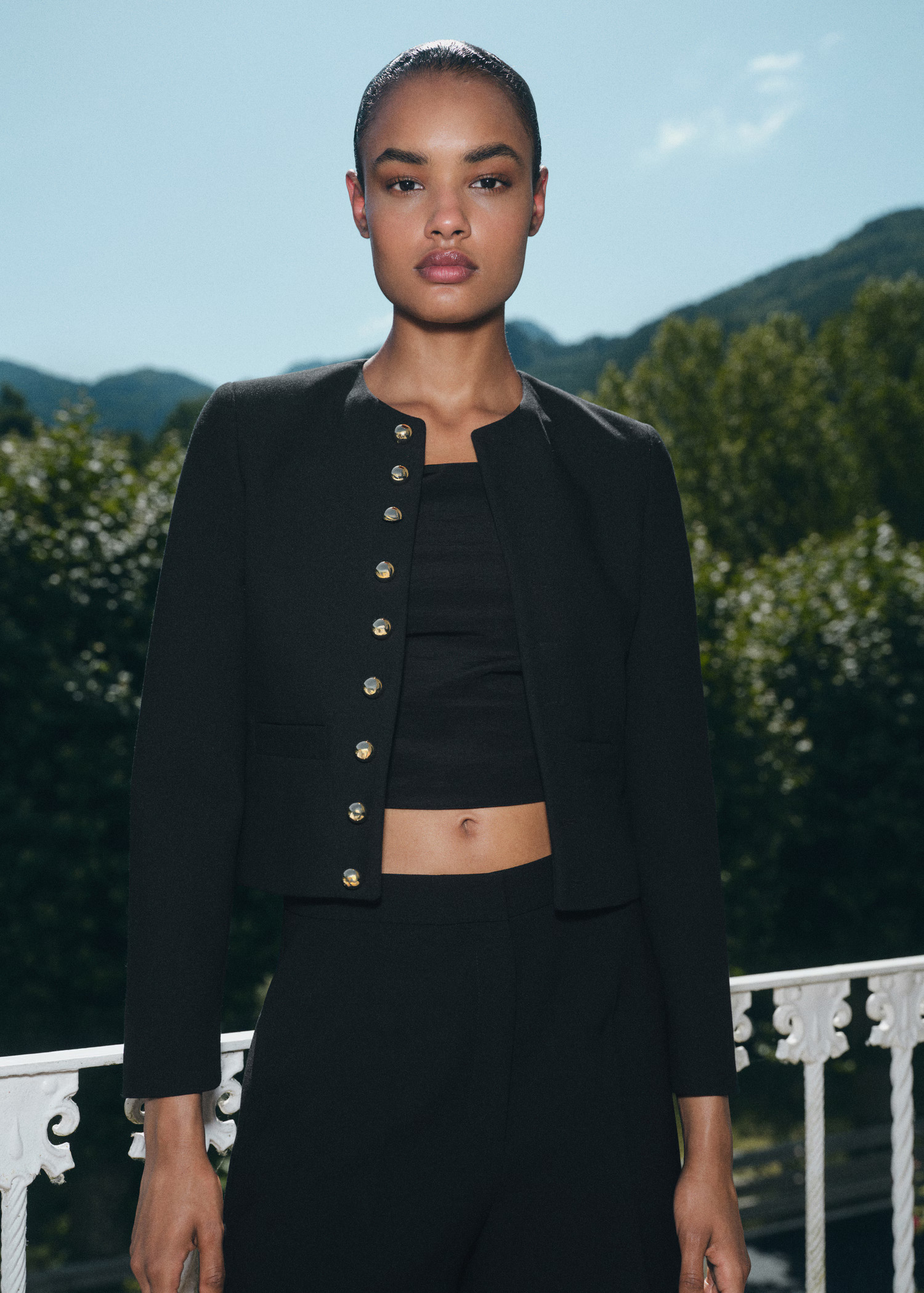 Buttoned cropped jacket - Women | MANGO USA | Mango (US/MX/AU)