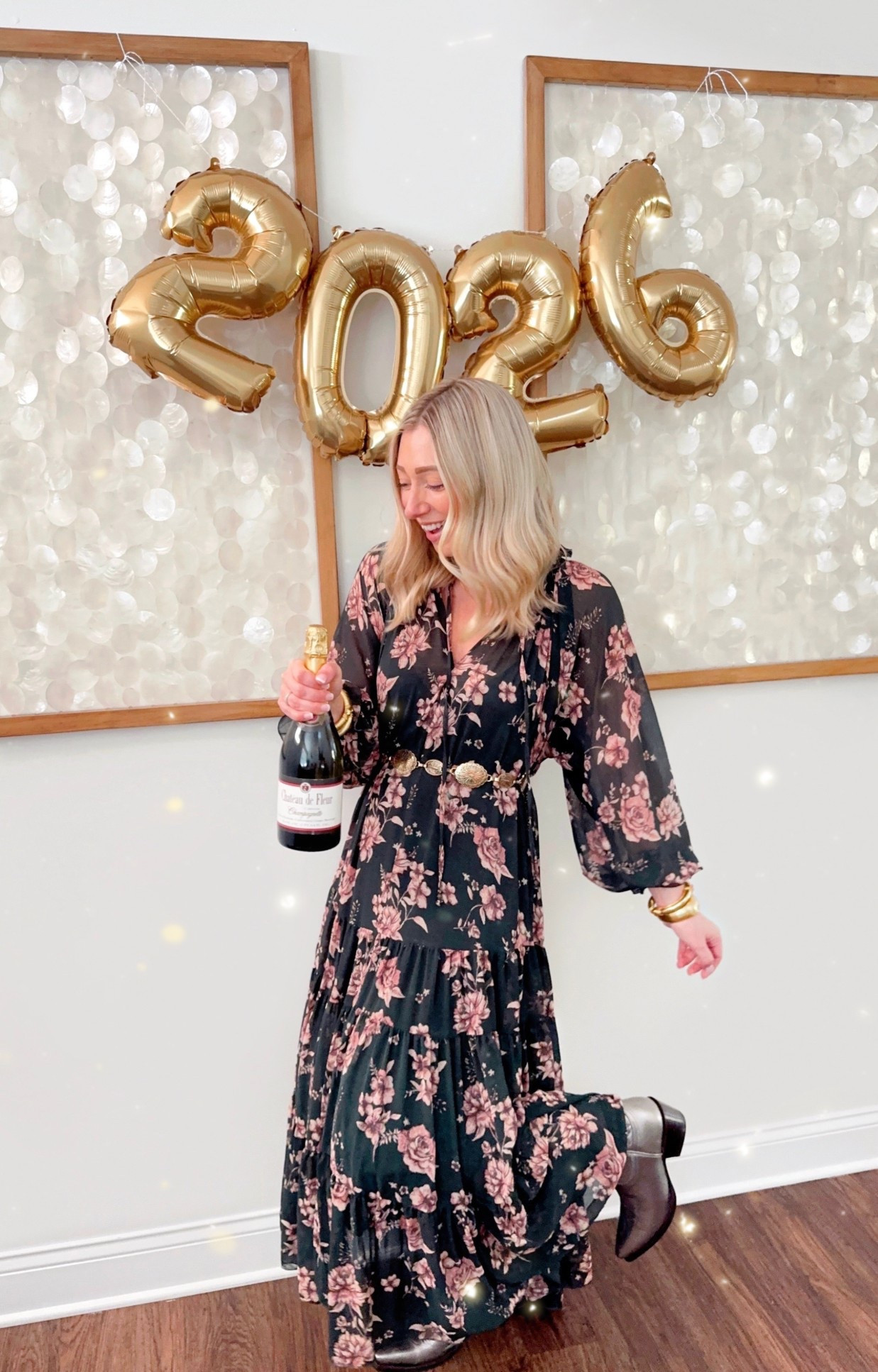 HAPPY NEW YEAR🪩2️⃣0️⃣2️⃣6️⃣🪩

My favorite free people dress is available in 2 new colors (I wear size small)

Free people, happy new year, maxi dresses 

#LTKFindsUnder100 #LTKPetite #LTKSaleAlert