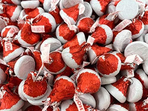CrazyOutlet HERSHEY'S KISSES Santa Hat Wrap Milk Chocolate Candy, Bulk 2 Lbs | Amazon (US)