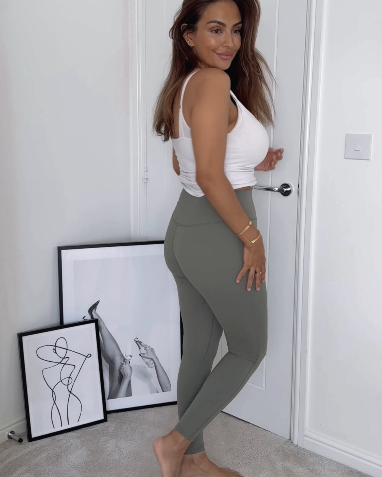 Green leggings 

#LTKFashionMonth #LTKautumn #LTKuk