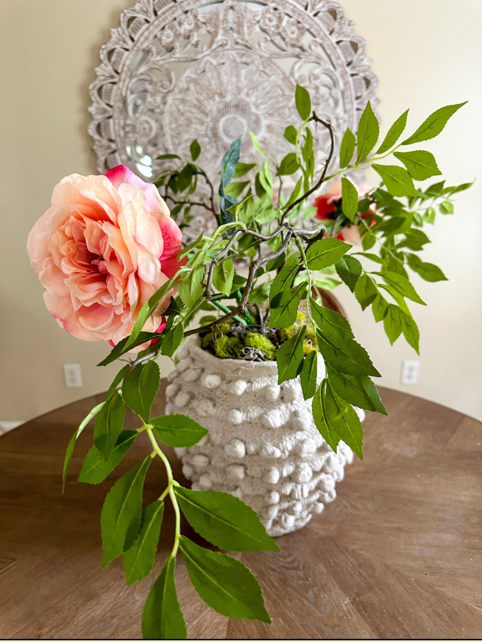 Table centerpiece ideas. 

#LTKSeasonal #LTKhome