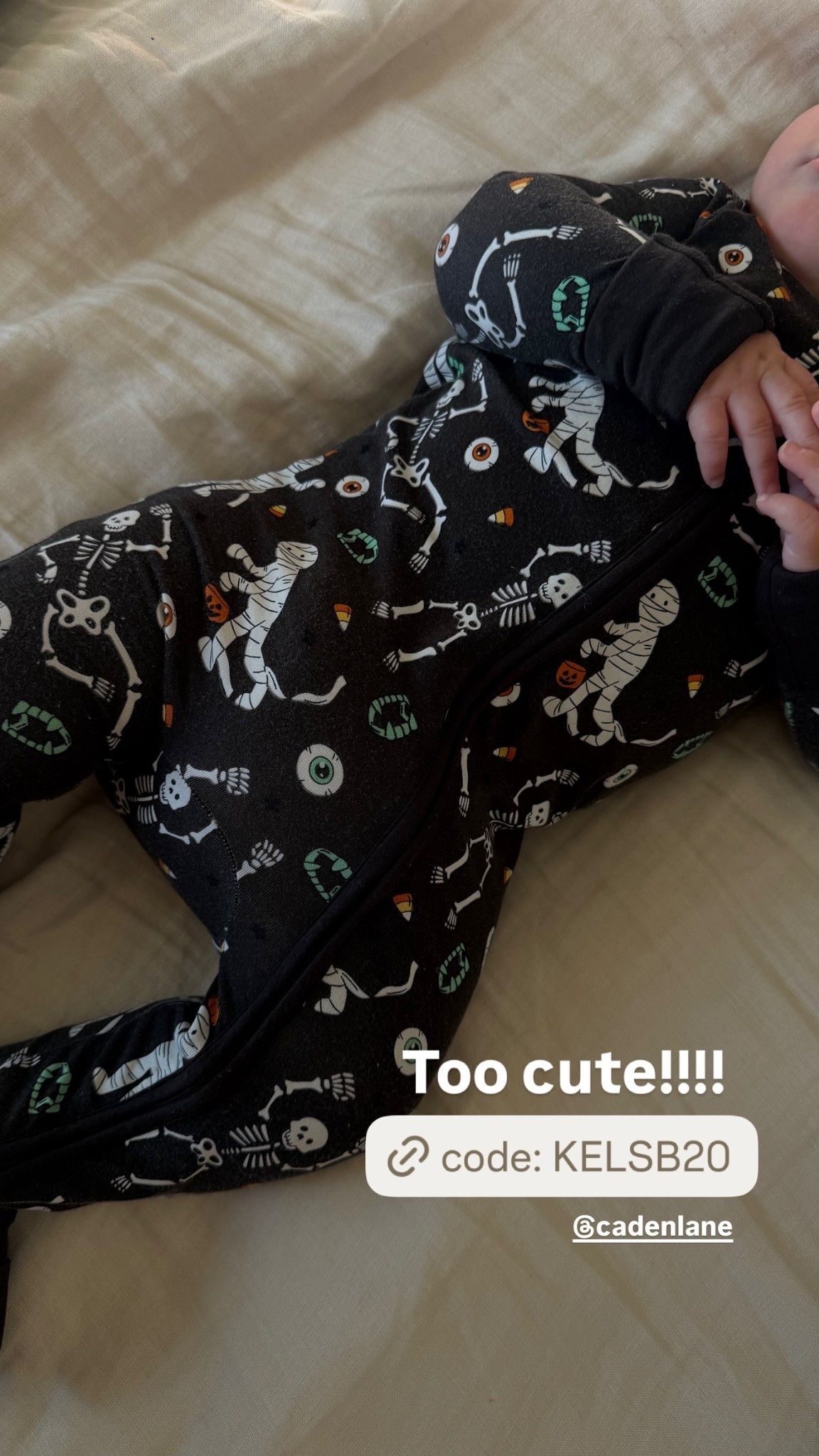 So many cute Halloween & family holiday pjs from @Caden Lane 🎃🍂👻 Code: KELSB20

#LTKmomlife #LTKSaleAlert #LTKBaby