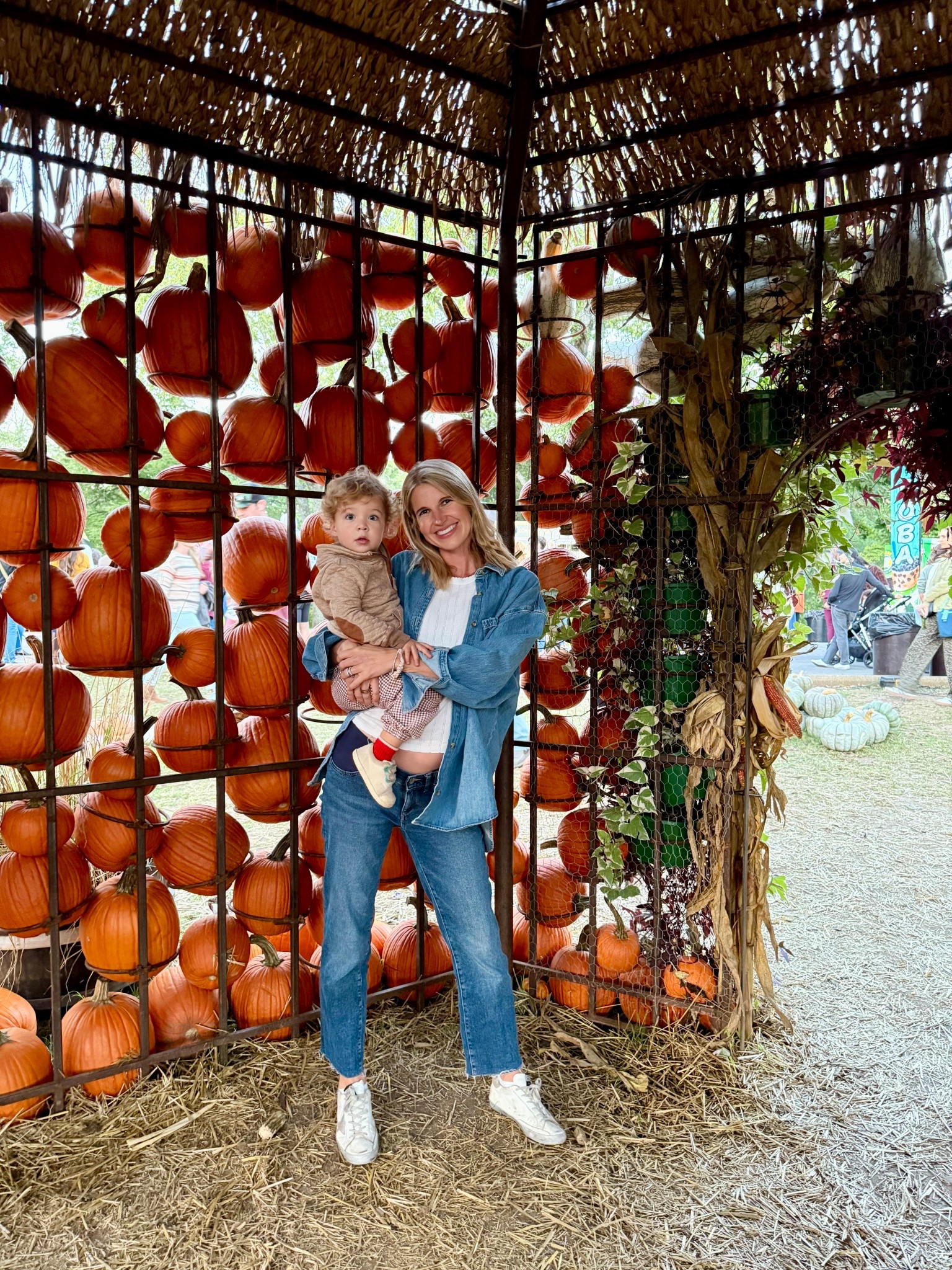 Finally found a pair of maternity jeans I like! Wearing in a size 26

#LTKBump