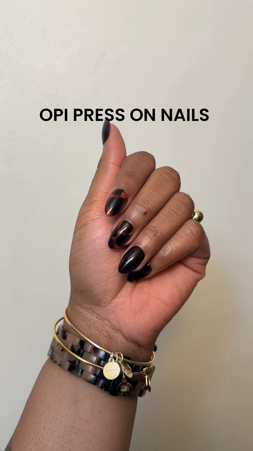 I absolutely love these tortoise shell press ones from OPI!