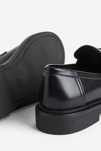 Loafers - Black - Ladies | H&M GB | H&M (UK, MY, IN, SG, PH, TW, HK)