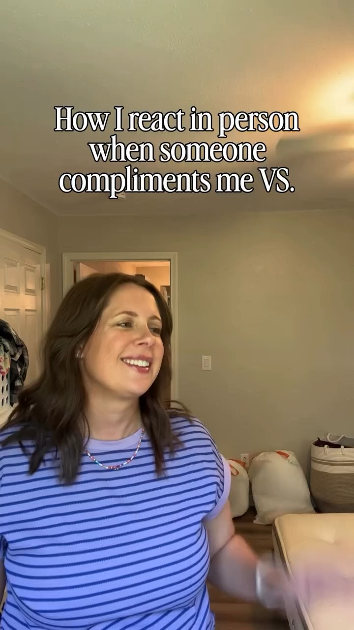 Anyone else have a hard time taking compliments?

But then sometimes you get home and you’re feeling yourself ?! 🤓😂

#feelingmyselftoday #compliments #trend #relatable #😂

#LTKootd #LTKmomlife #LTKMidsize
