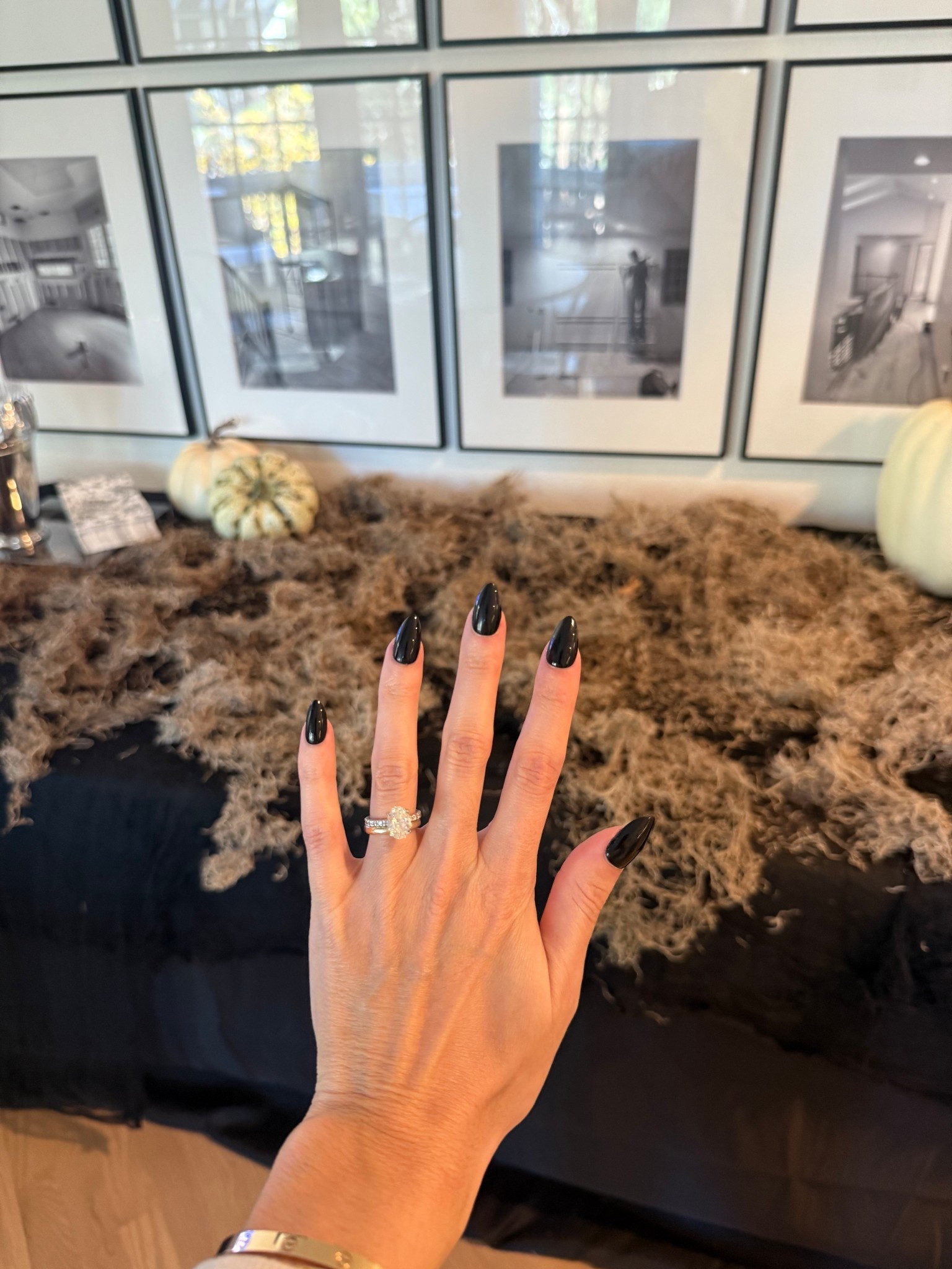 Can you believe these are press ons? Best ones I’ve found! 

#LTKHalloween #LTKStyleTip #LTKHoliday