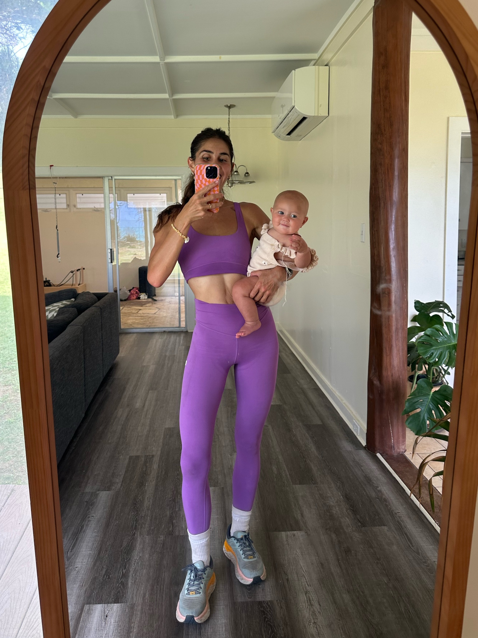 This fabric is SO good trust me! 
Like the regular bliss blend fabric that's Buttery soft but still supportive & made for higher impact! Also this color is AMAZING💜