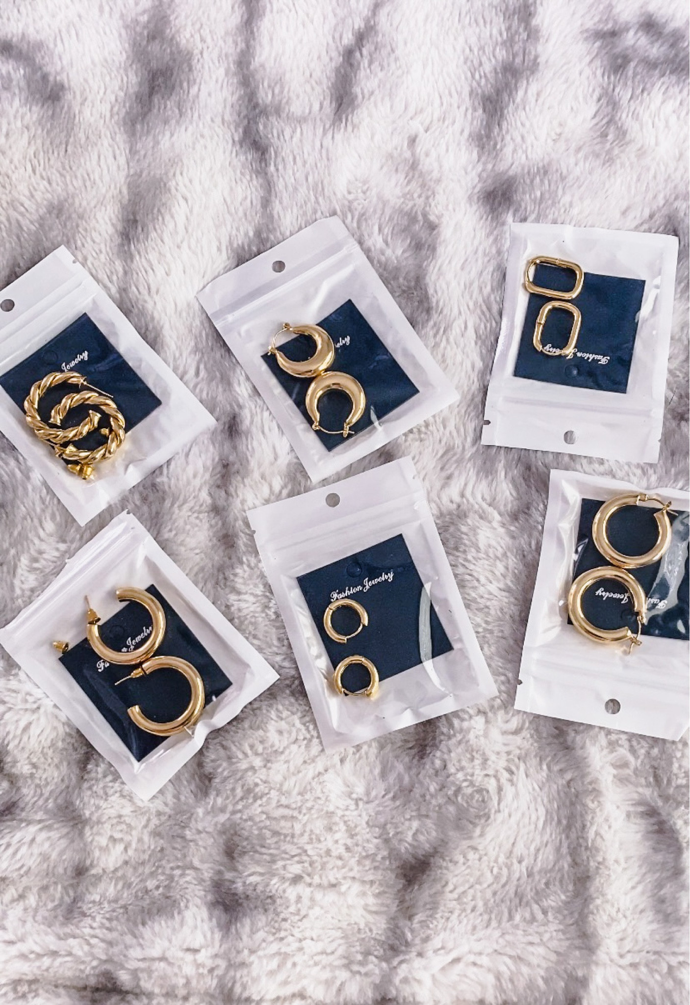 Amazon gold hoop earrings, amazon gold jewelry, amazon jewelry, amazon must haves, gold jewelry, hoop earrings, amazon jewelry set

#LTKunder50 #LTKstyletip #LTKsalealert