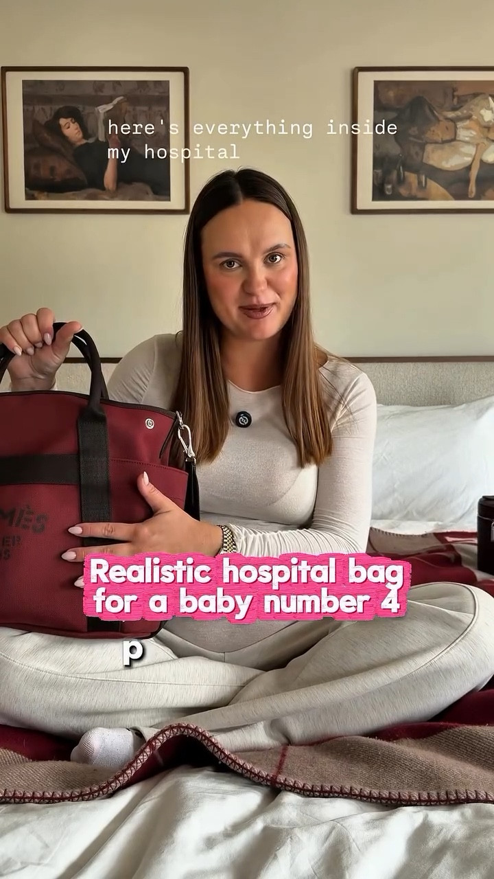 Part 2: Baby Edition. Everything I prepared to take with me to the hospital (very realistic) 👜