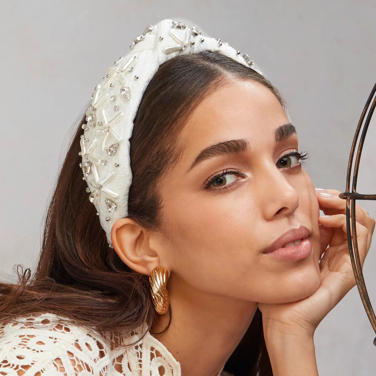 Lele Sadoughi Dove White Knotted Pearl Floral Brocade Headband | House of 29