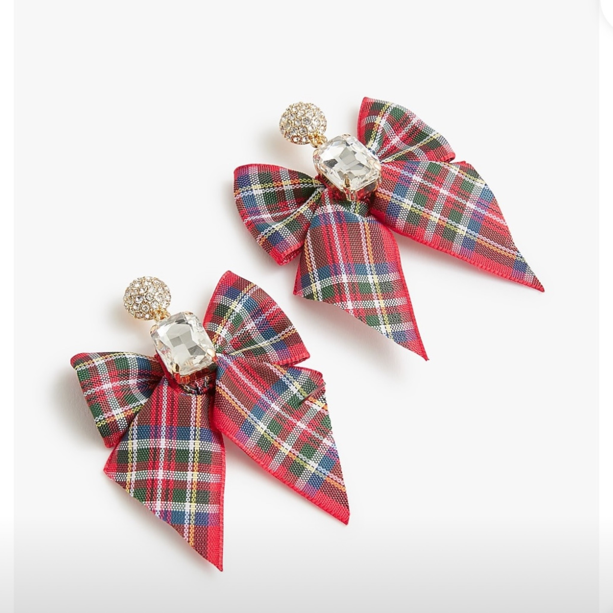Festive and preppy bow earrings for holiday! 

#LTKSeasonal #LTKGiftGuide #LTKHoliday
