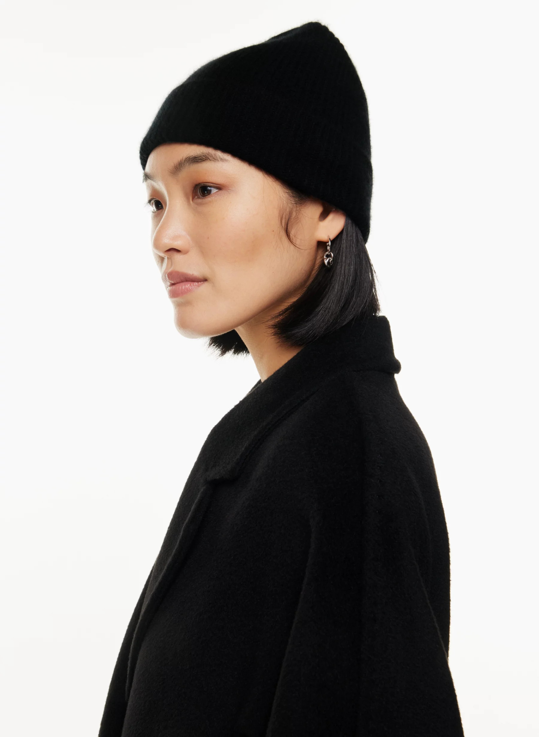 LITELUXE CASHMERE FOLD-OVER BEANIE | Aritzia