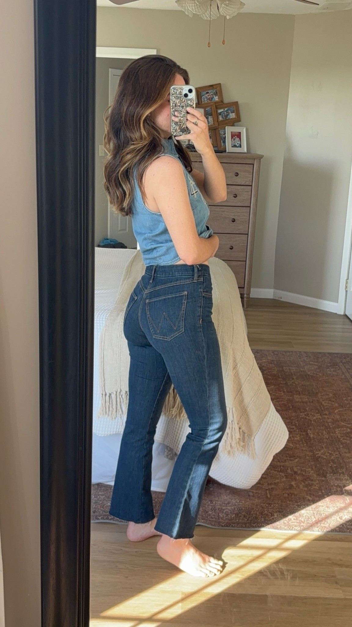 @Wrangler bespoke Rosa kick flare! So comfy and stretchy! Live where these hit wearing a size 25x28

#LTKMothersDay #LTKgrwm #LTKdayinmylife