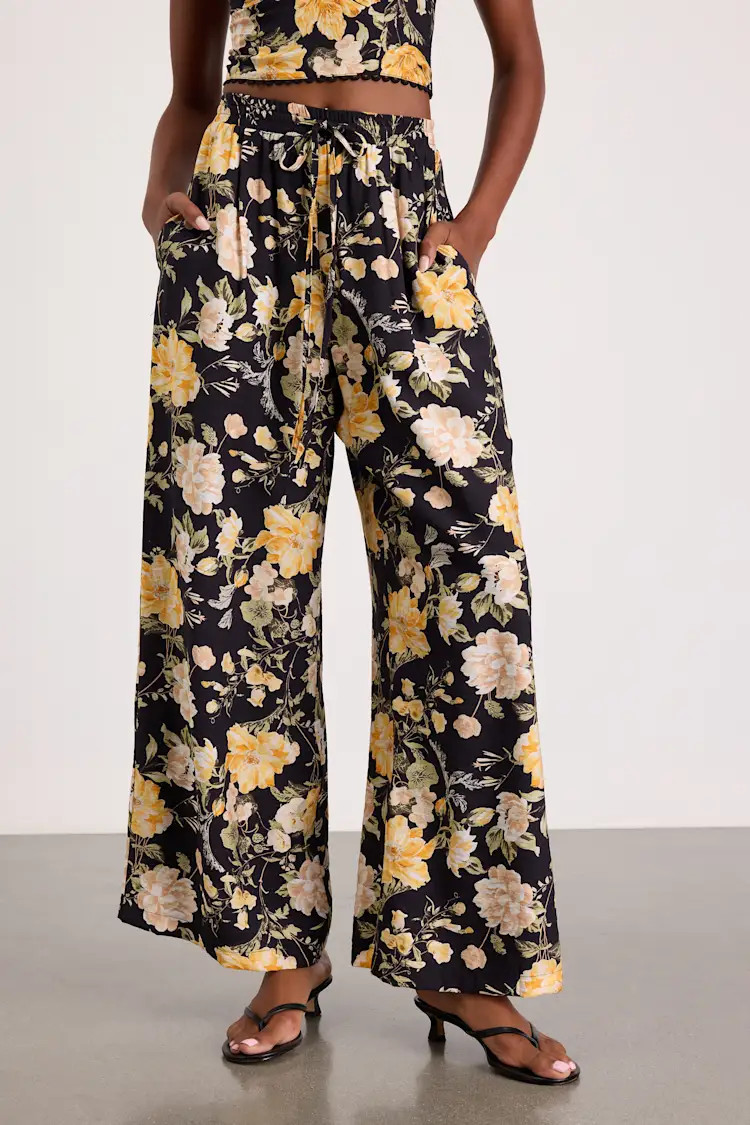 Taelyn Black Multi Floral Wide-Leg Pants | Lulus