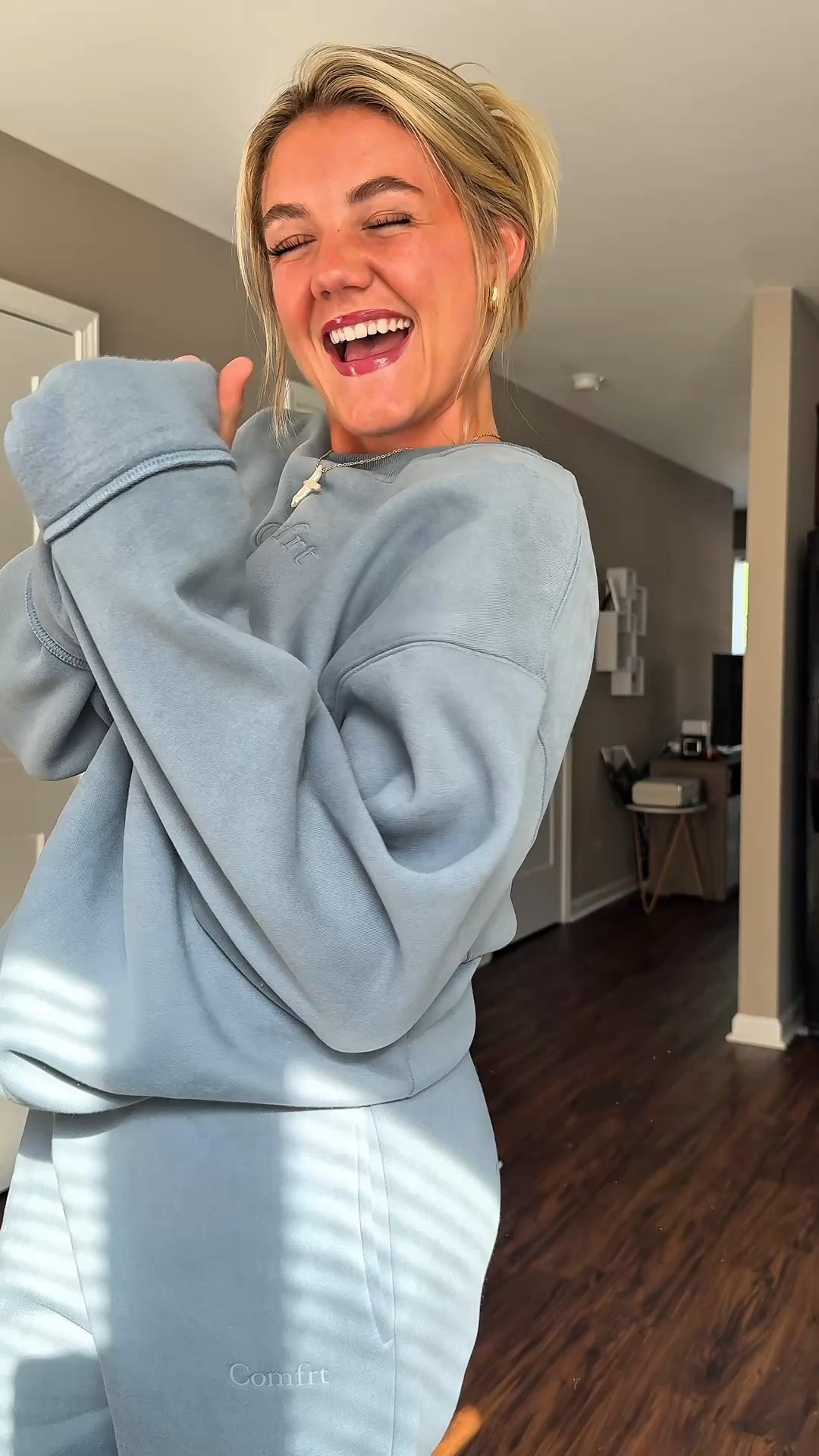 Summer crewneck!!

#LTKStyleTip #LTKFindsUnder50 #LTKSaleAlert