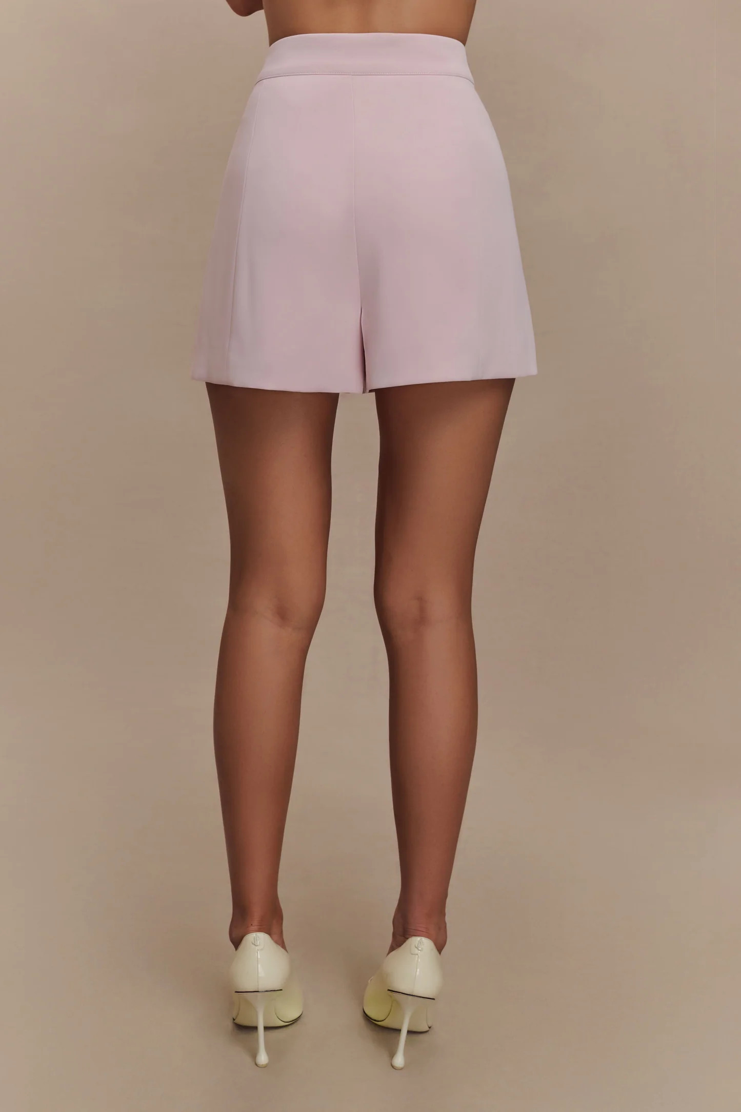 Korrie Suiting Short - Powder Pink | MESHKI US