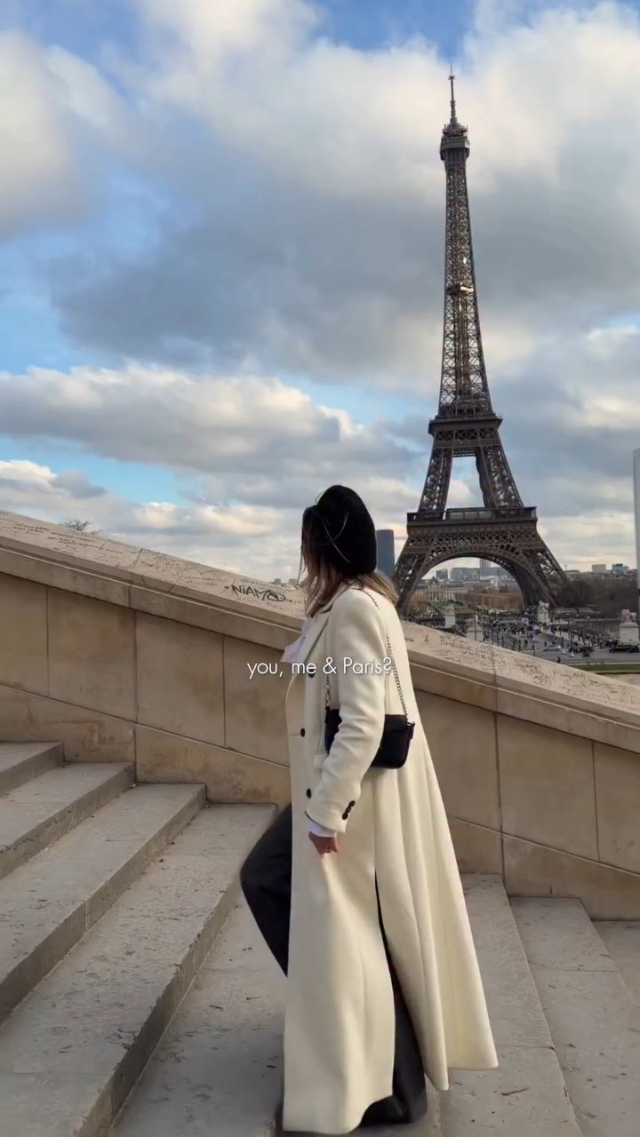 You, me & Paris?
Coat @karen_millen 🤍
.
.
.
#parisianvibes #paris #parisianstyle