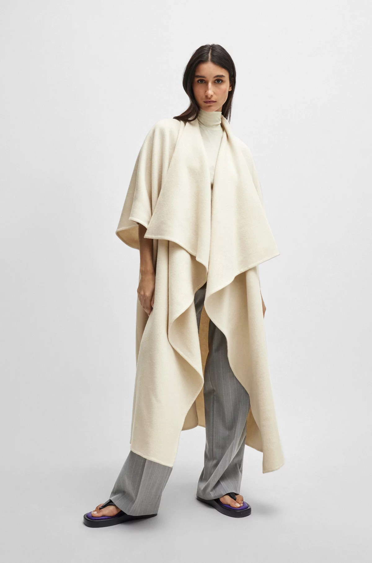 BOSS - NAOMI x BOSS Cape-Mantel aus Schurwolle mit Wasserfall-Detail auf der Vorderseite | Hugo Boss DE