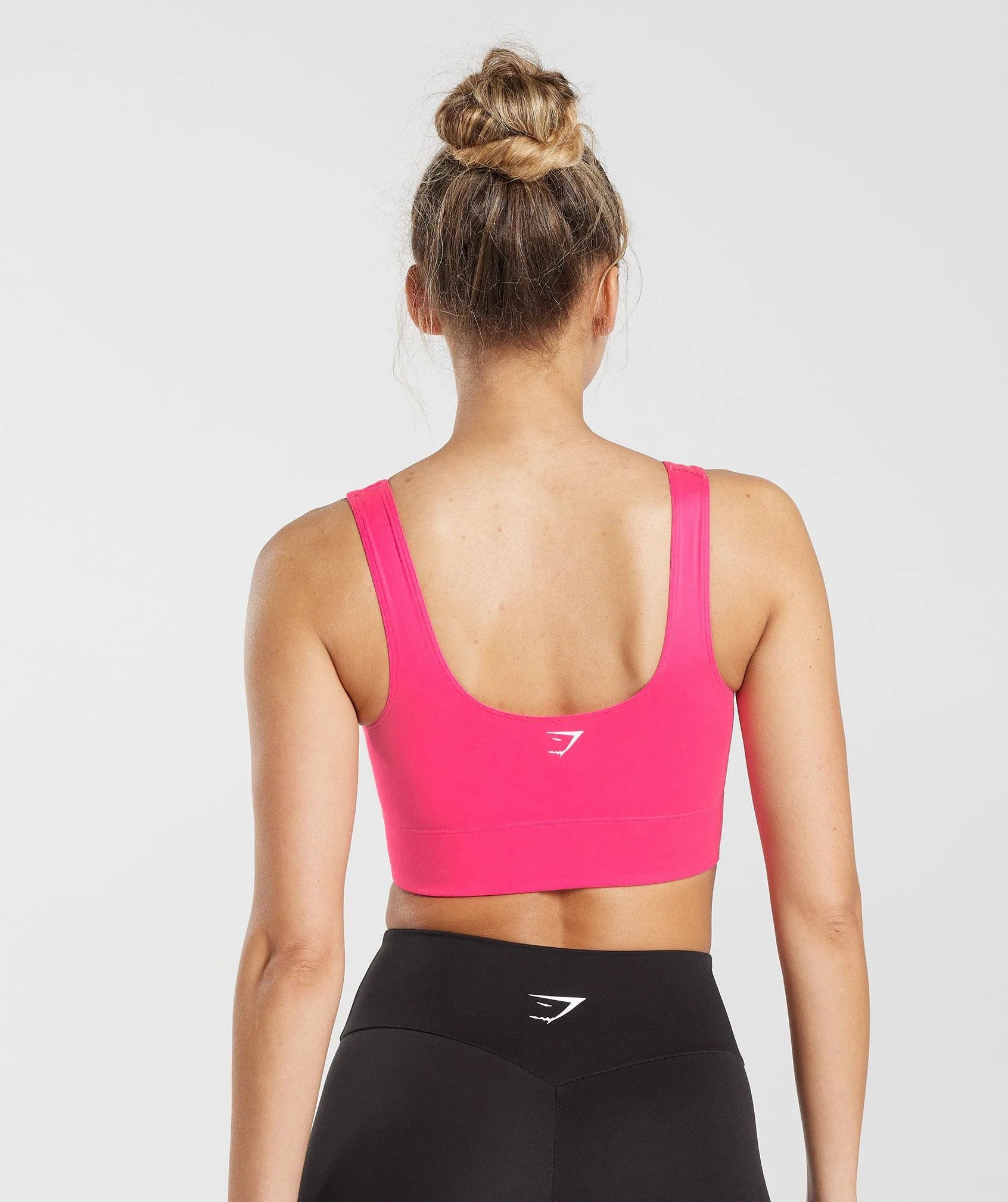 Gymshark Longline Sports Bra - Bright Fuchsia | Gymshark US