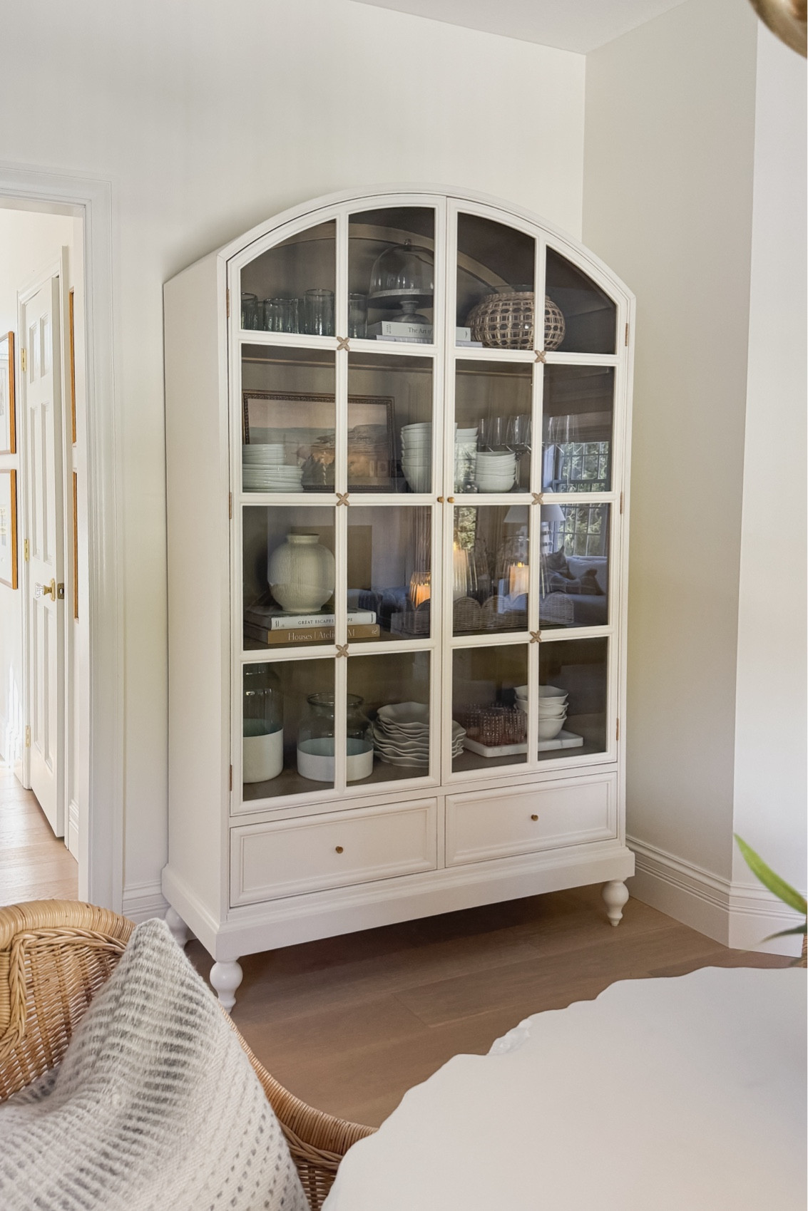China cabinet, hutch cabinet, bookcase, dining room, kitchen, home decor, Ballard designs 

#LTKHome #LTKStyleTip #LTKSaleAlert